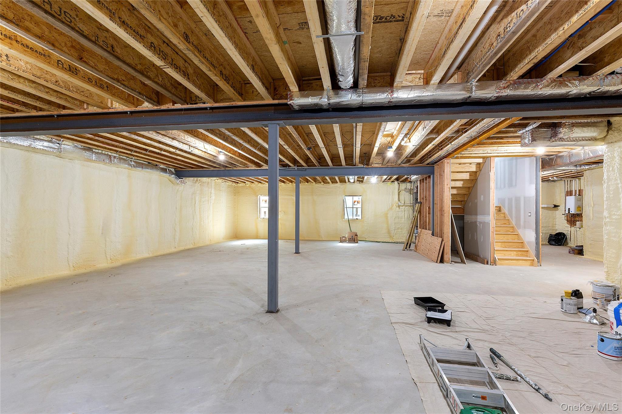 32 North Bay Avenue, Eastport, NY 11941