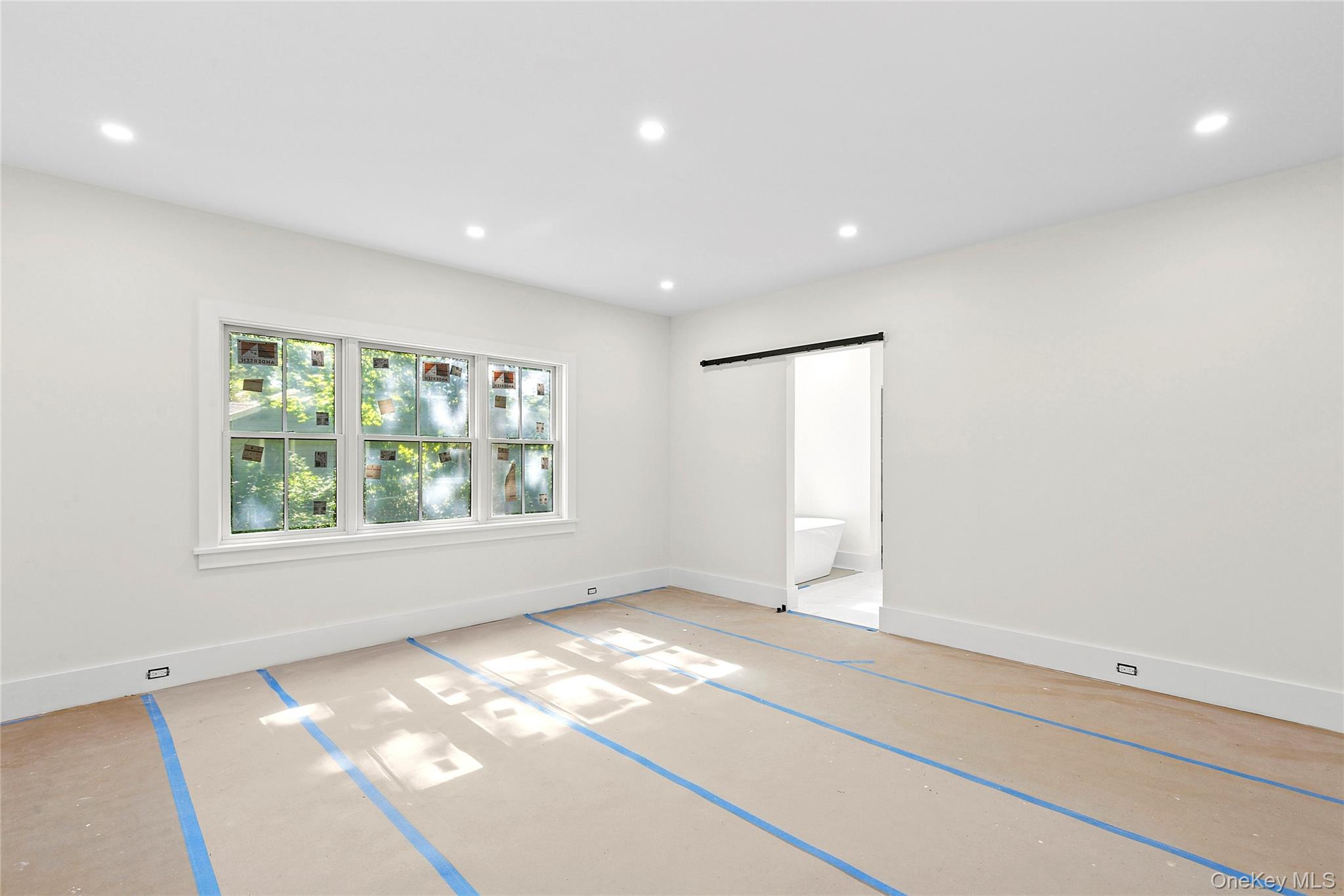 32 North Bay Avenue, Eastport, NY 11941