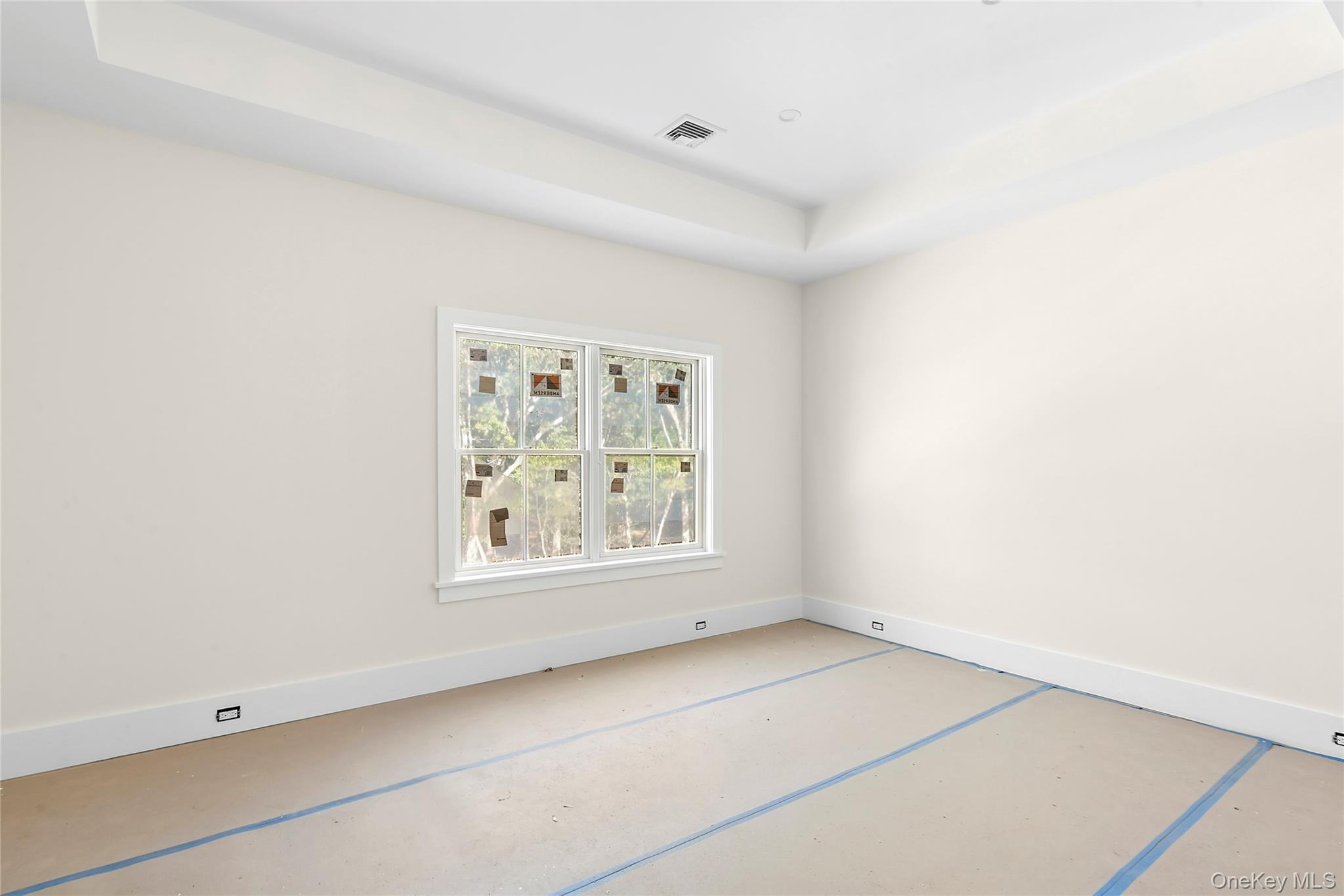 32 North Bay Avenue, Eastport, NY 11941