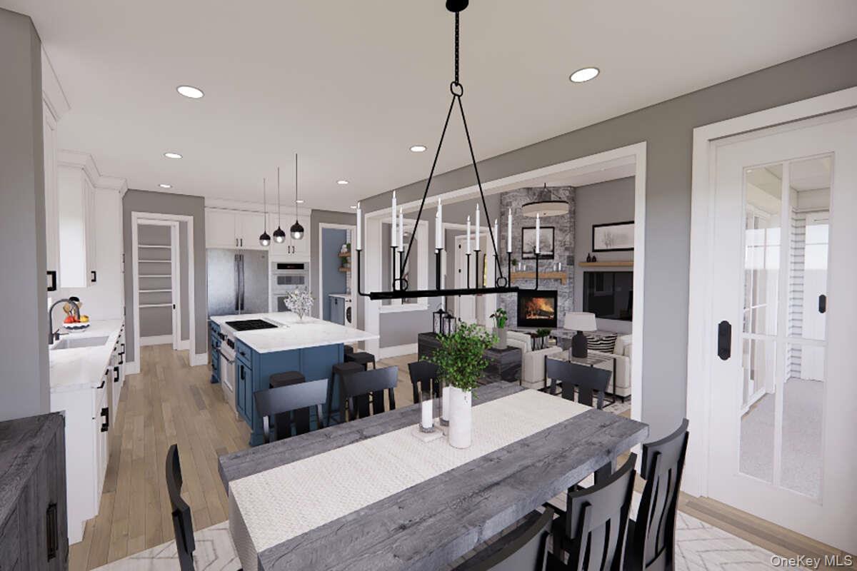 38 North Bay Avenue, Eastport, NY 11941