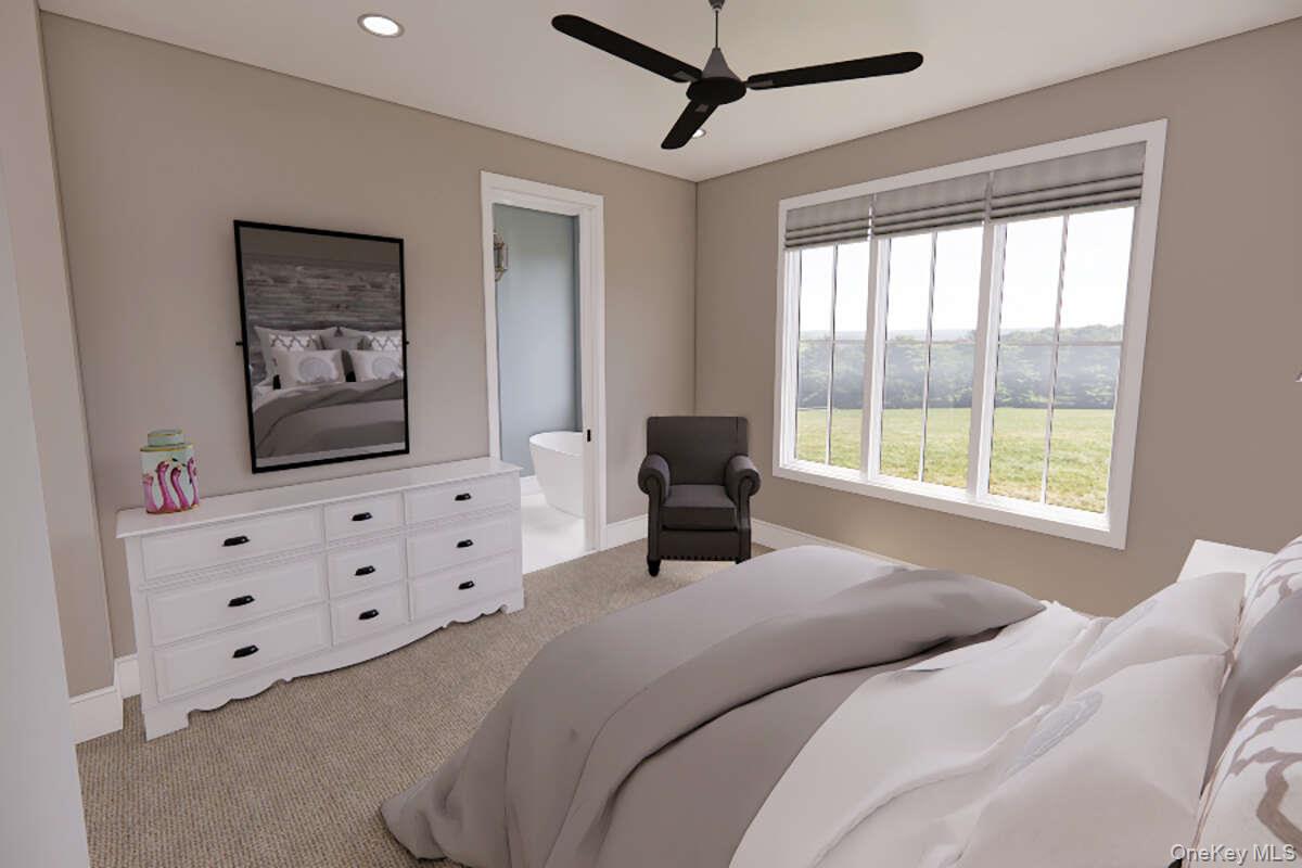 38 North Bay Avenue, Eastport, NY 11941