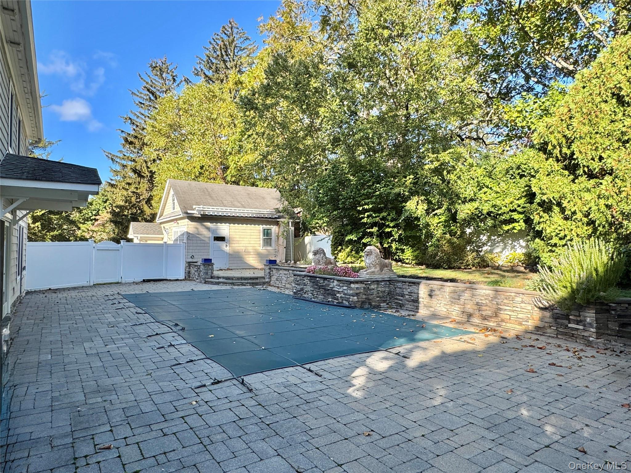 213 Maiden Lane, Port Jefferson, NY 11777