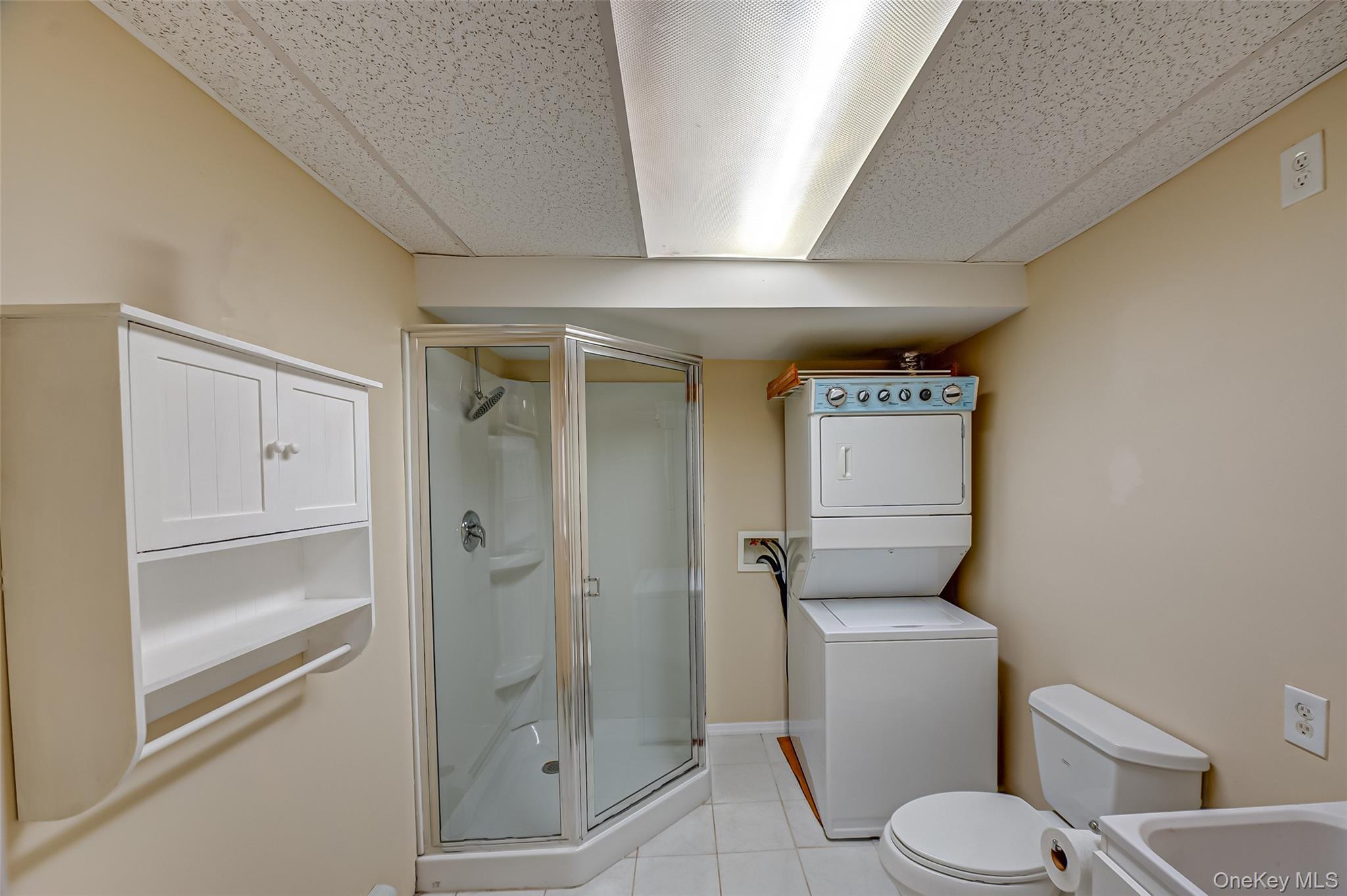 213 Maiden Lane, Port Jefferson, NY 11777