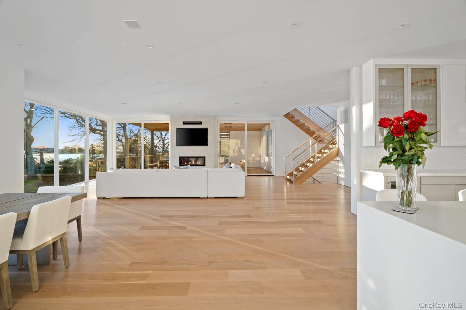 28 Kendalls Lane, Southampton, NY 11968