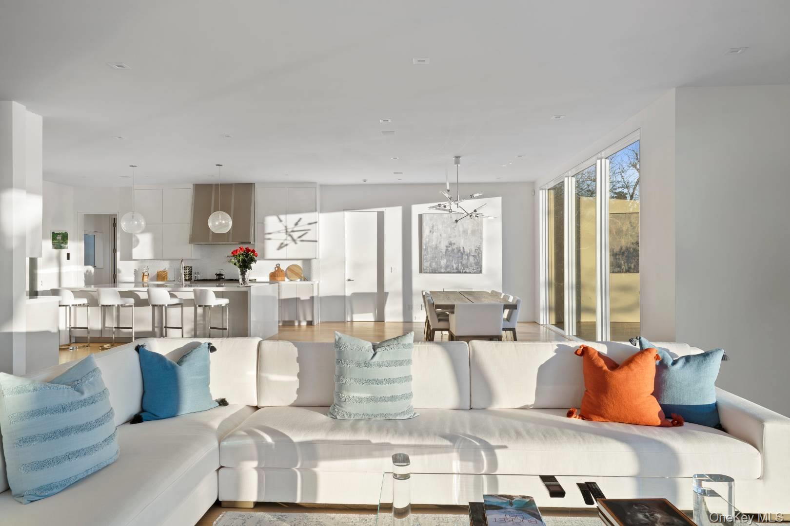 28 Kendalls Lane, Southampton, NY 11968