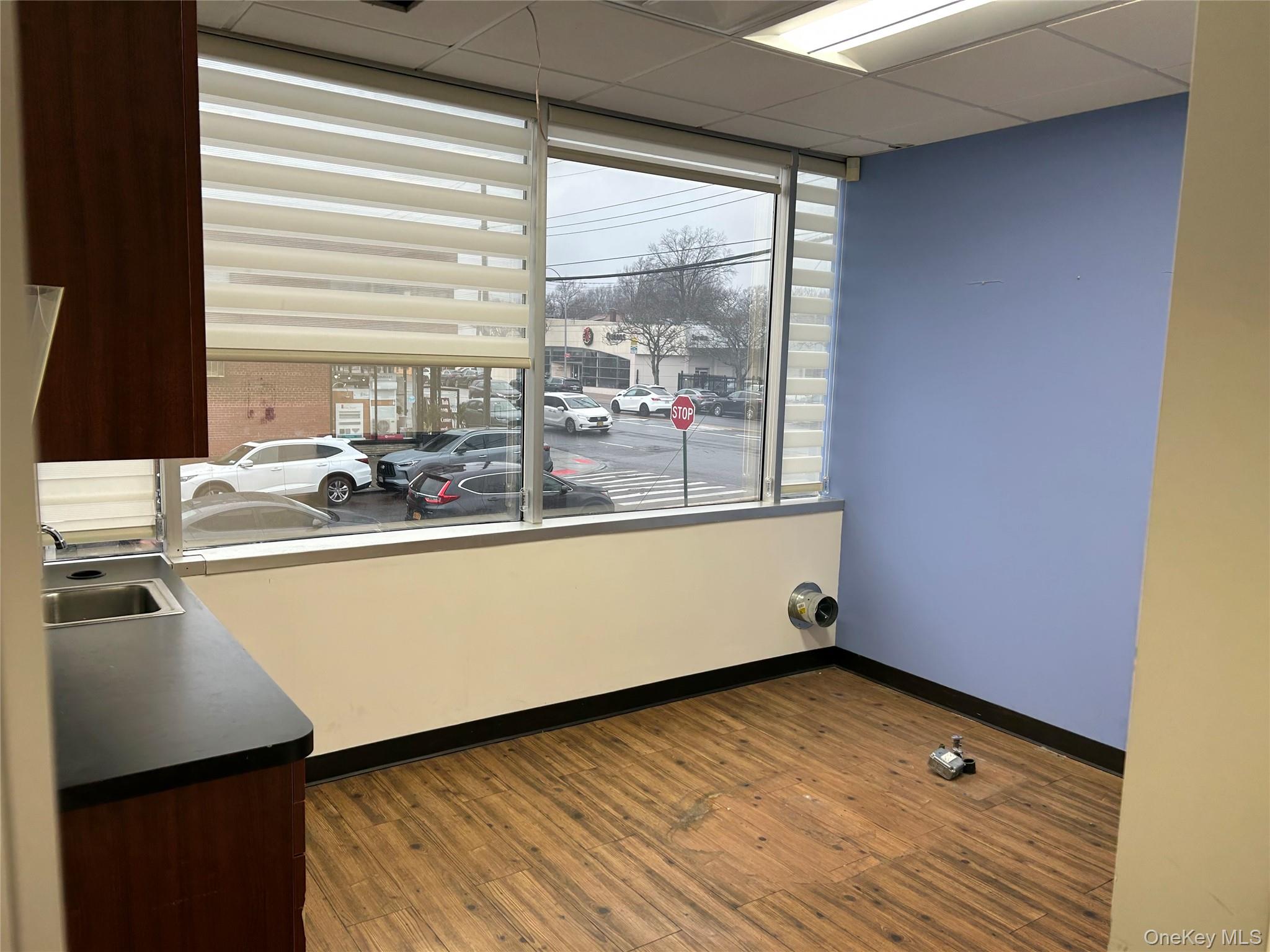 218-14 Northern Boulevard # 104, Bayside, NY 11361