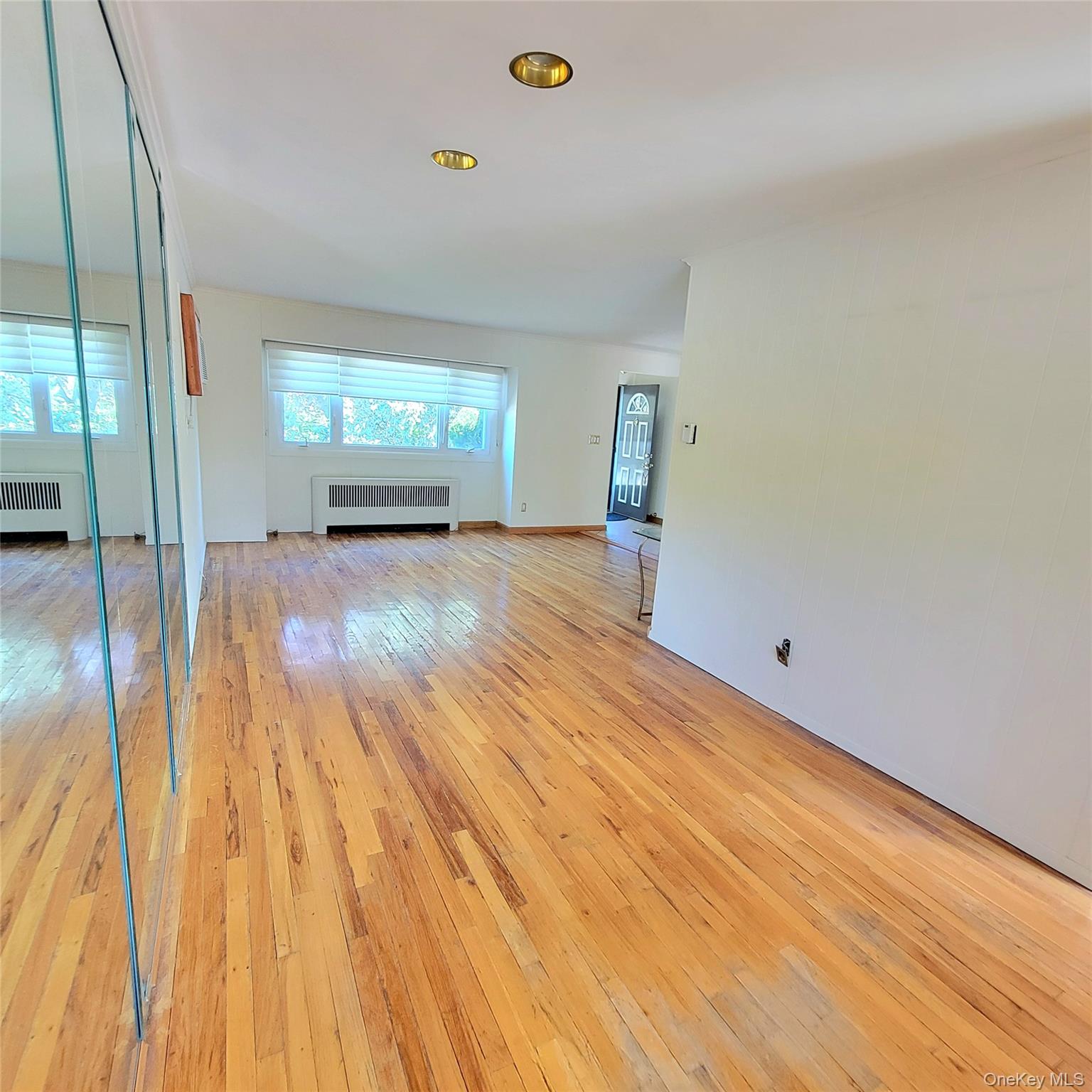 3914 Jerusalem Avenue, Seaford, NY 11783