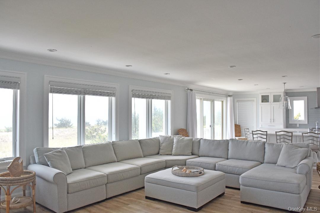 561 Dune Road, Westhampton, NY 11978