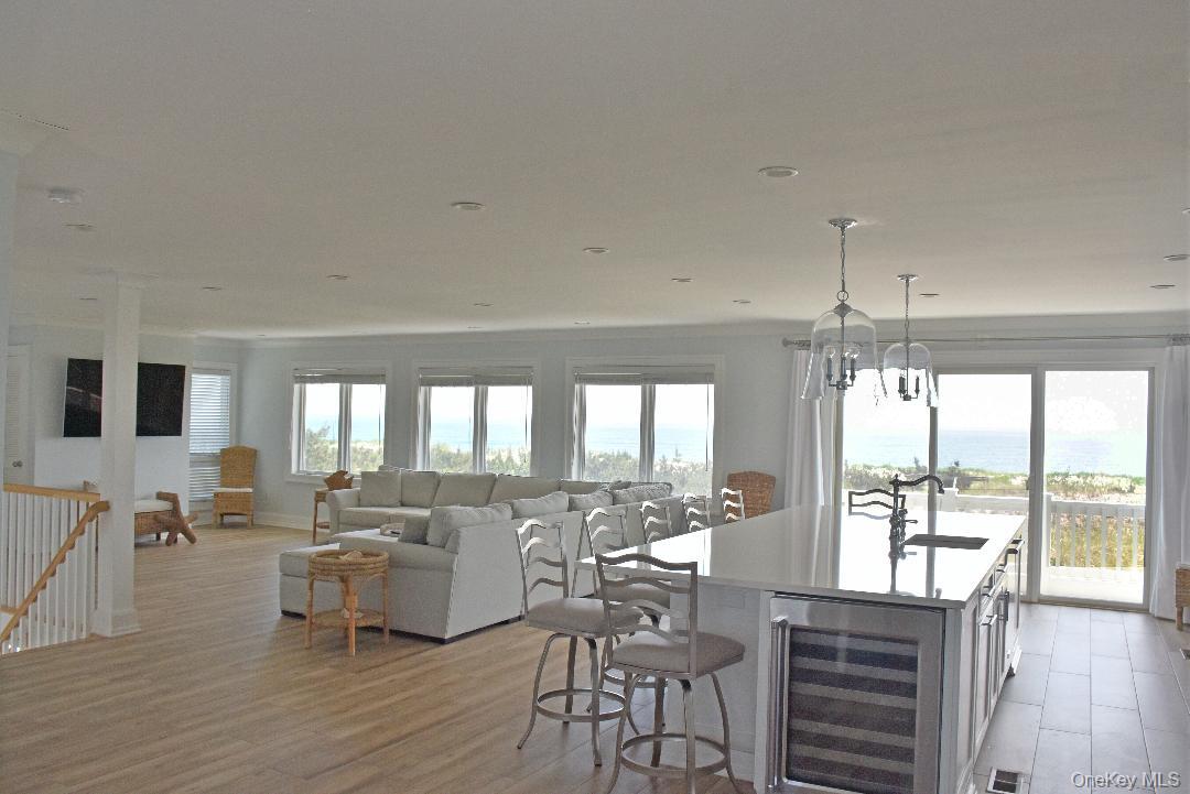 561 Dune Road, Westhampton, NY 11978