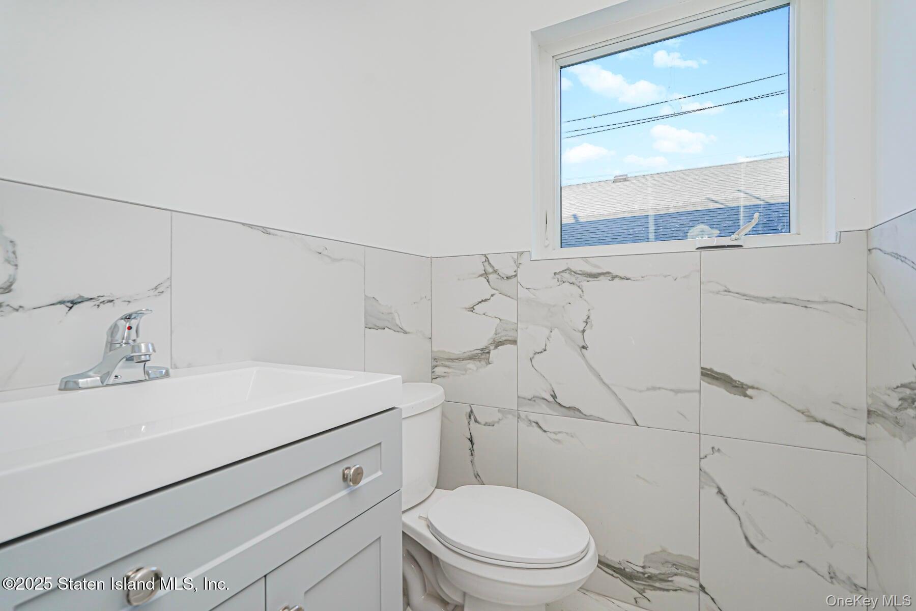 416 Alter Avenue, Staten Island, NY 10305