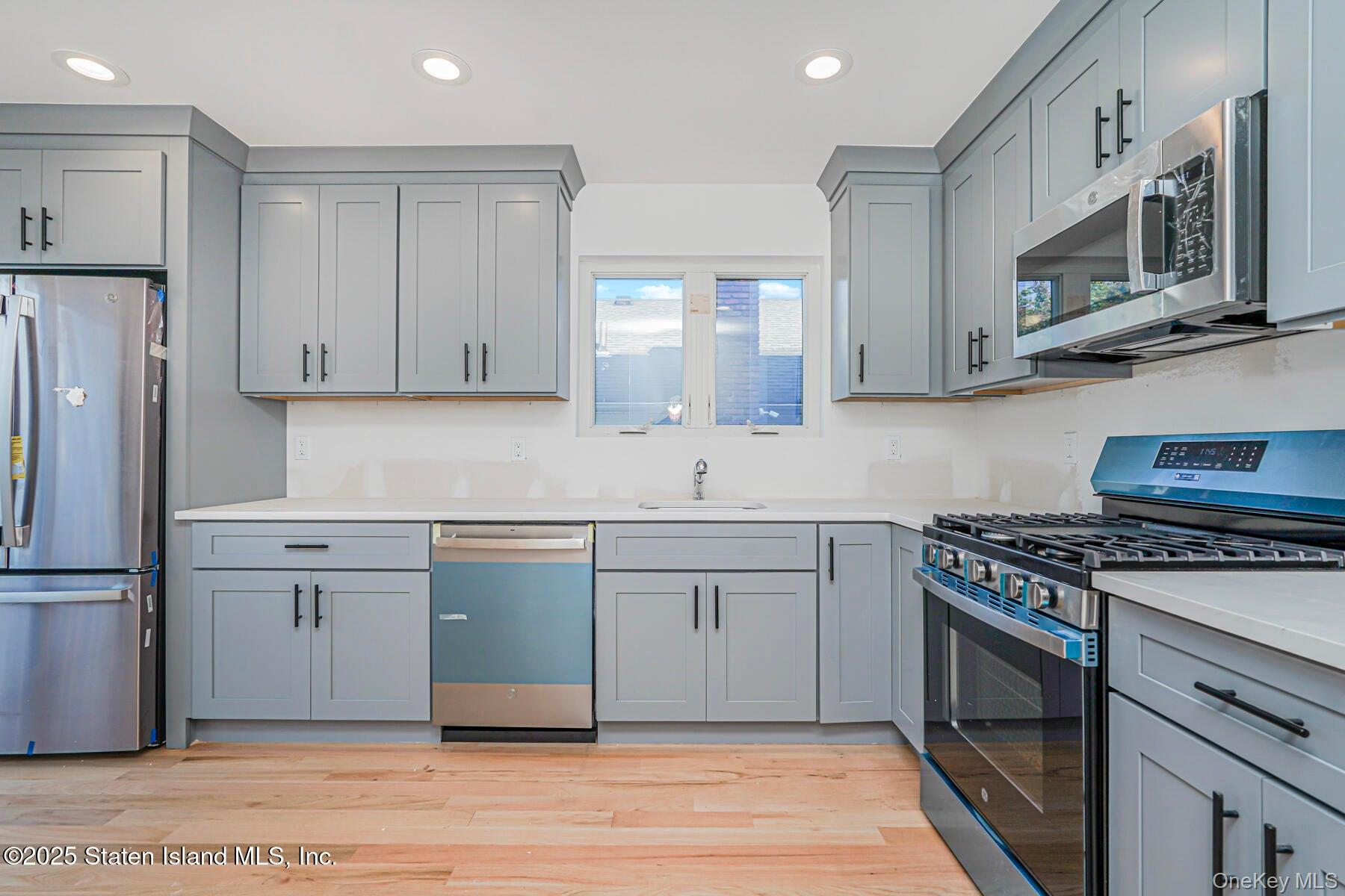 416 Alter Avenue, Staten Island, NY 10305