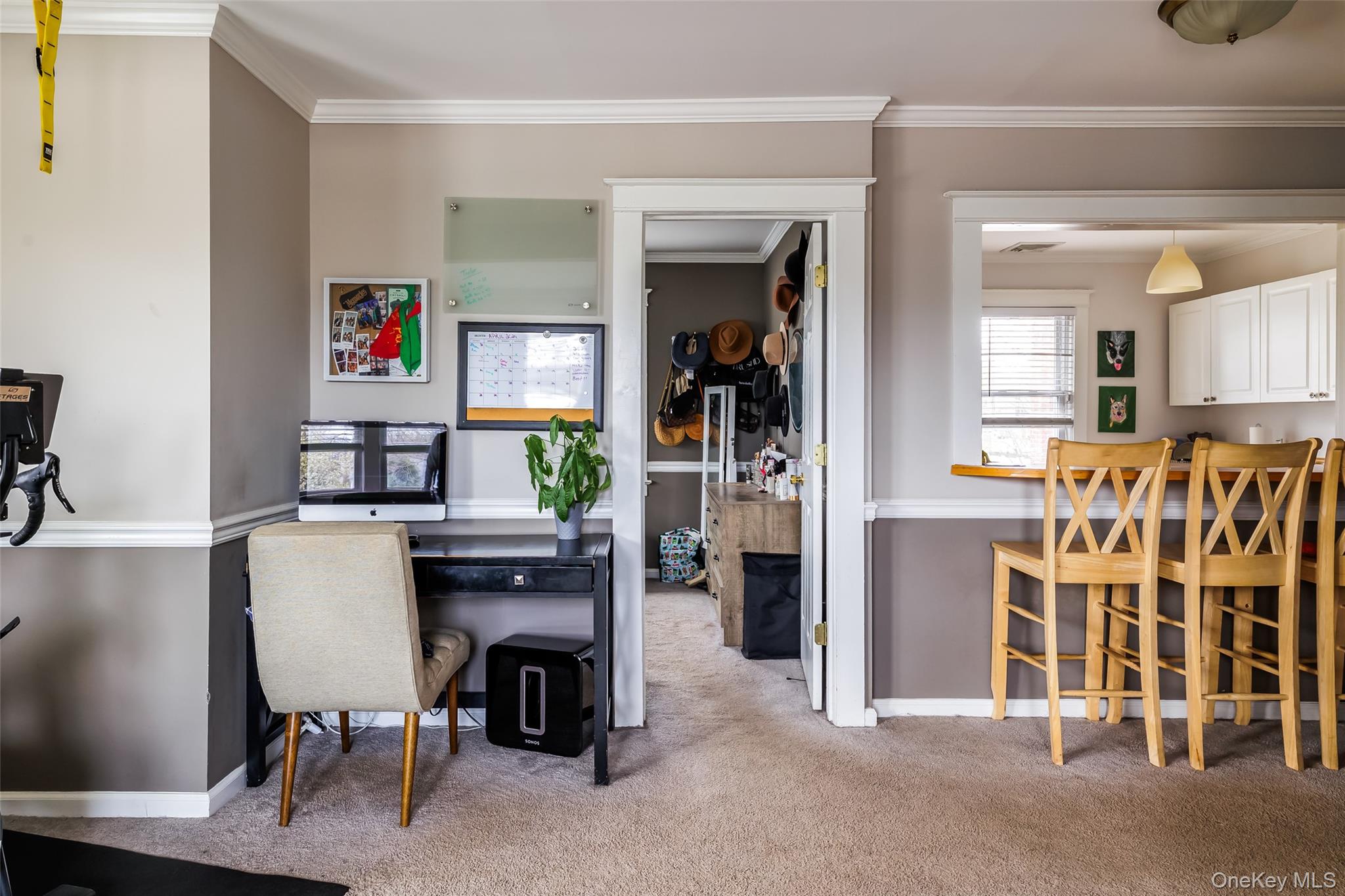 400 Lake Avenue, Saint James, NY 11780