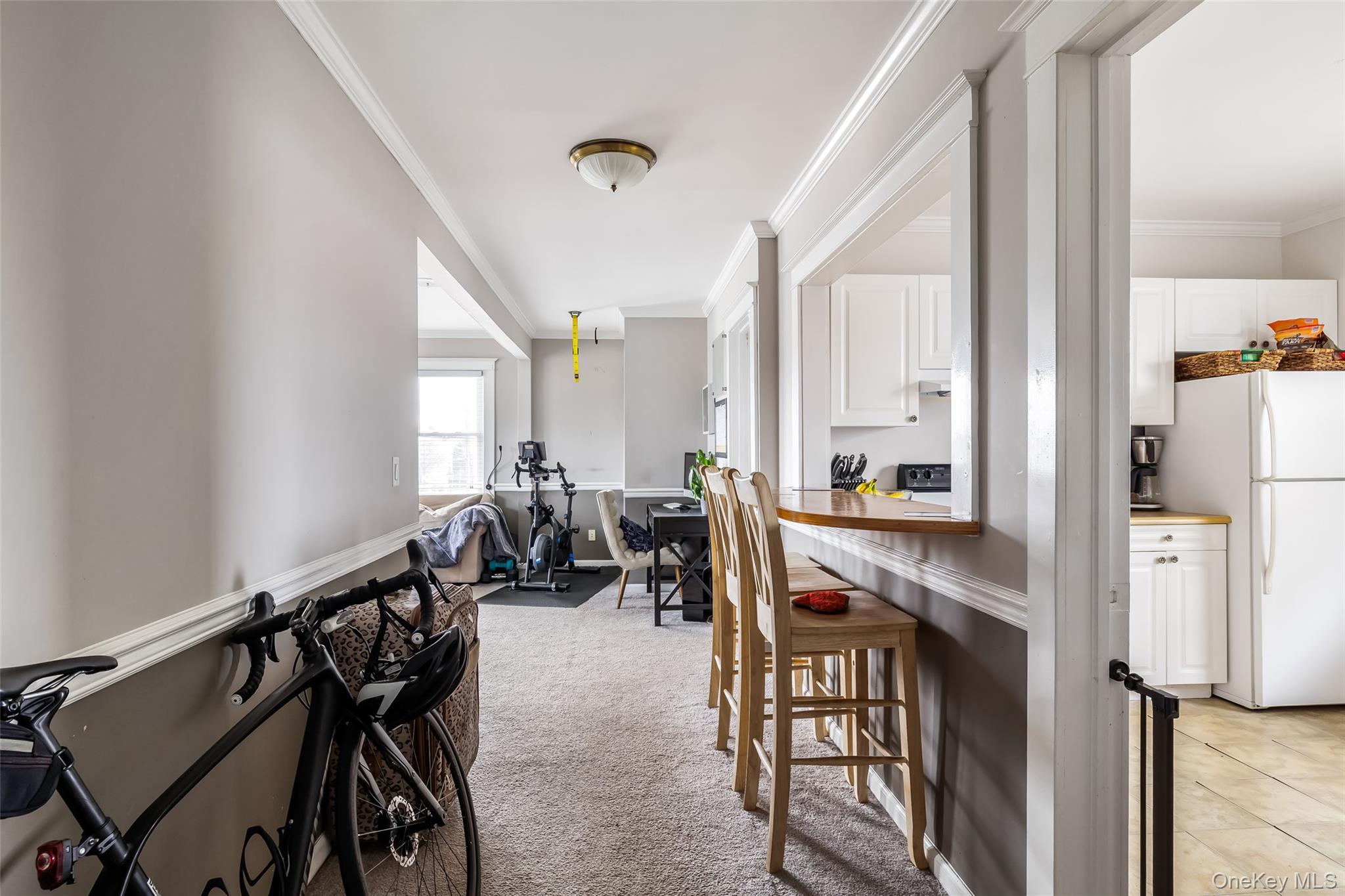 400 Lake Avenue, Saint James, NY 11780