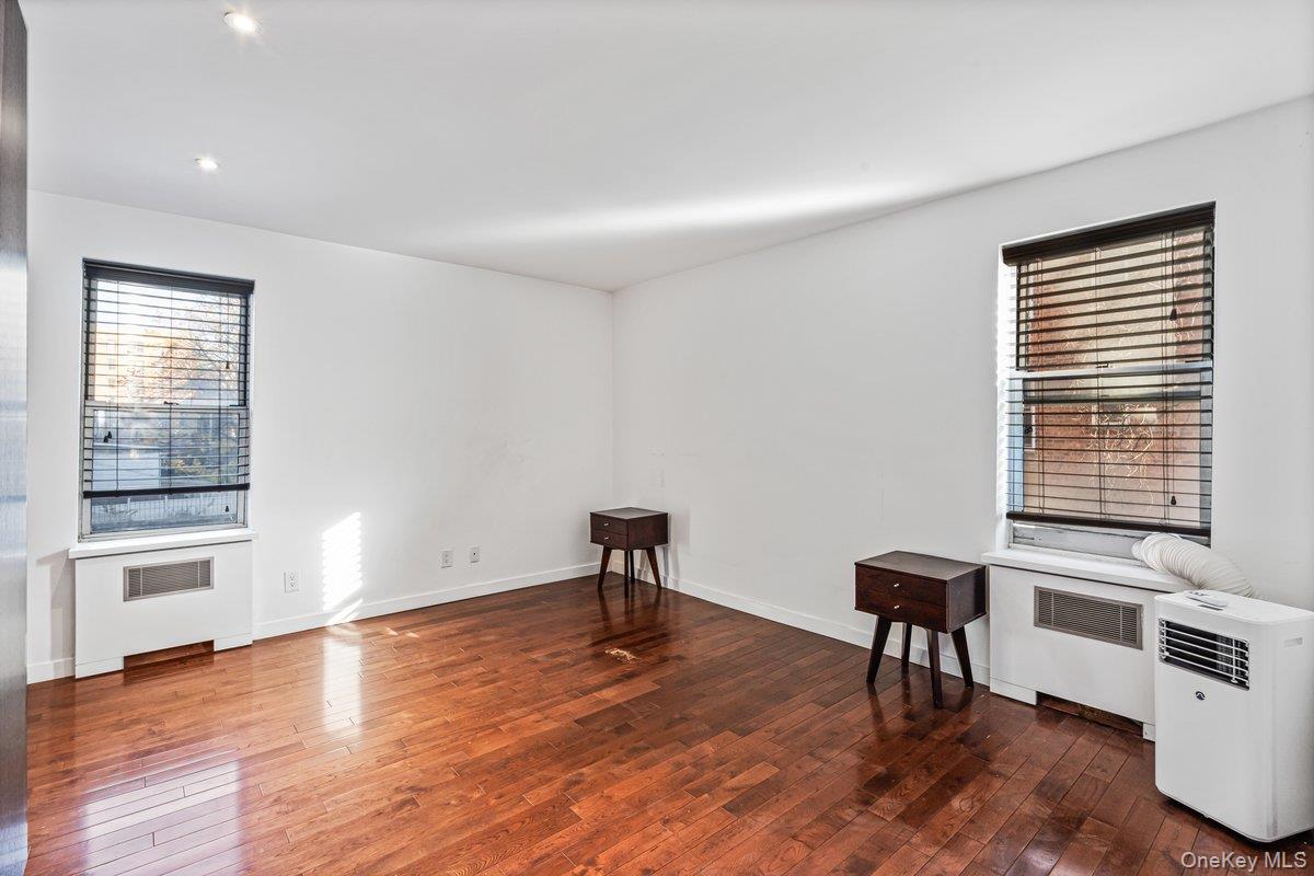 65-35 Yellowstone Boulevard # 2H, Forest Hills, NY 11375