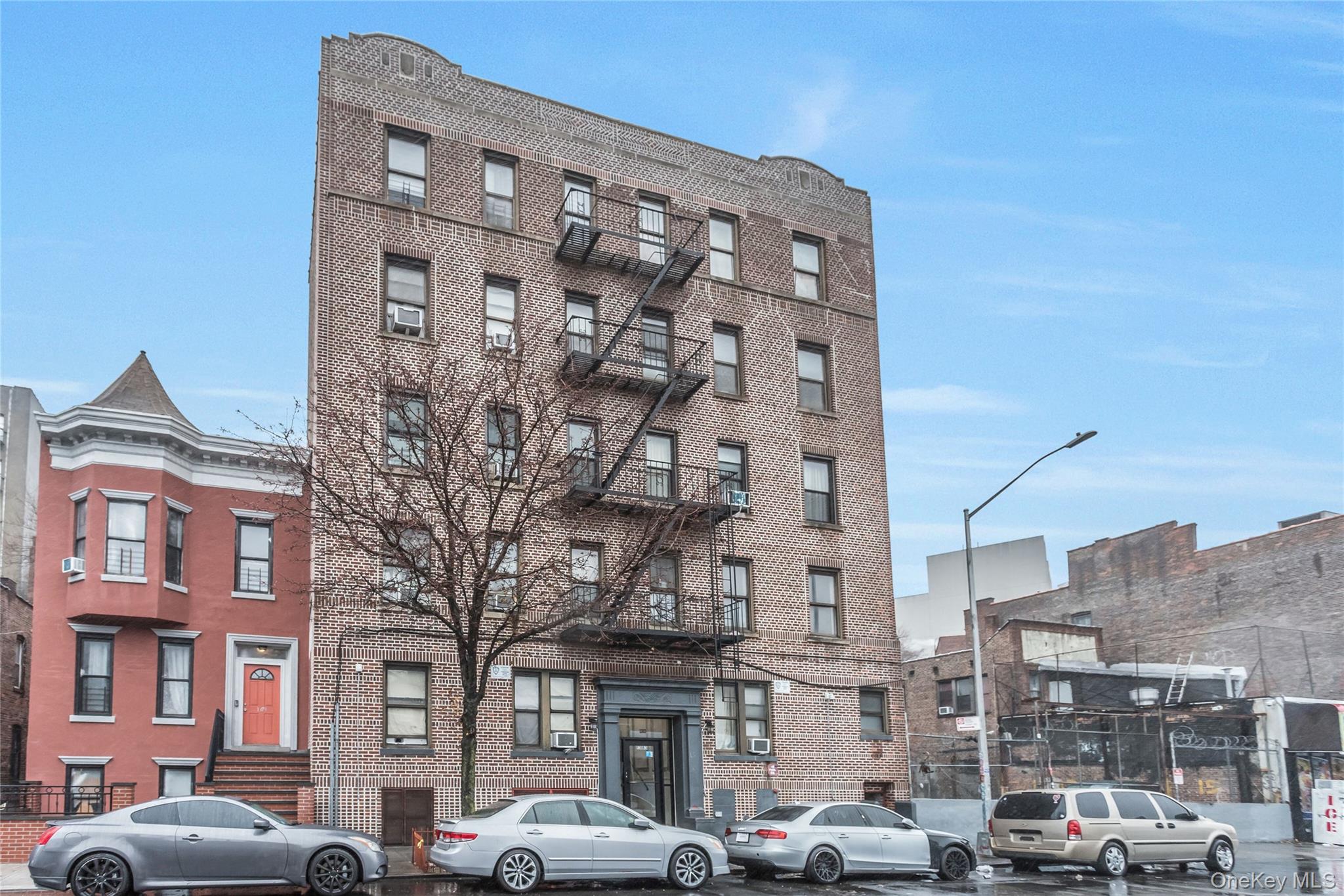 1383 Plimpton Avenue # 5B, Bronx, NY 10452
