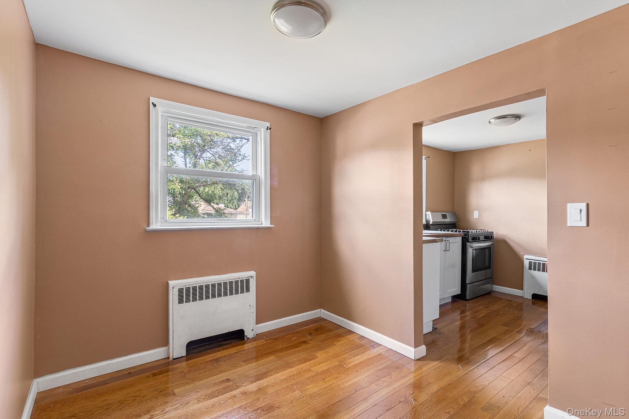 40 Carnegie Avenue, Elmont, NY 11003