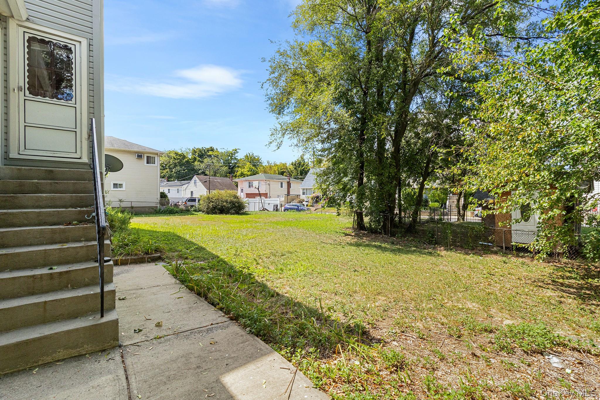 40 Carnegie Avenue, Elmont, NY 11003