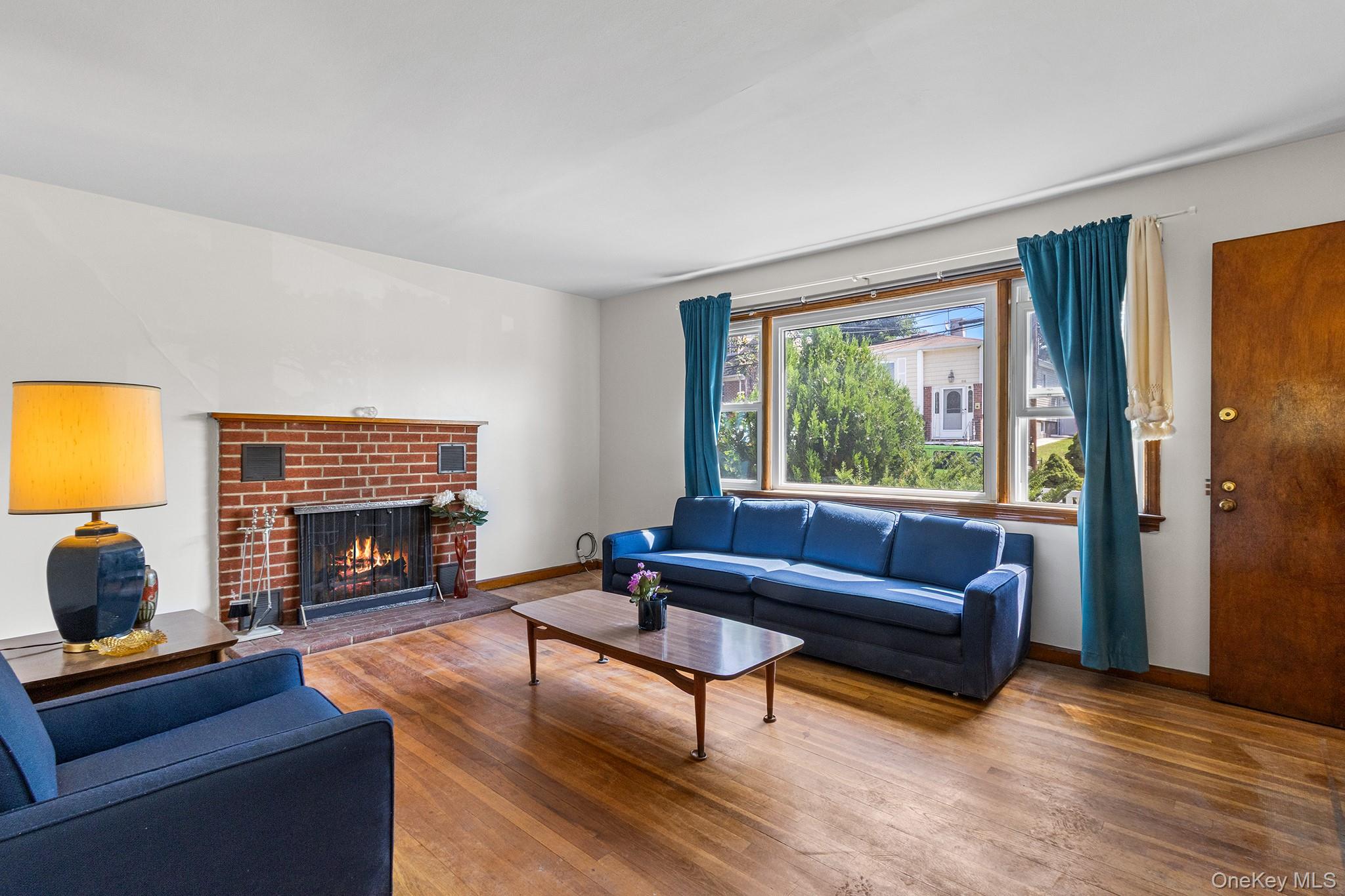 40 Carnegie Avenue, Elmont, NY 11003