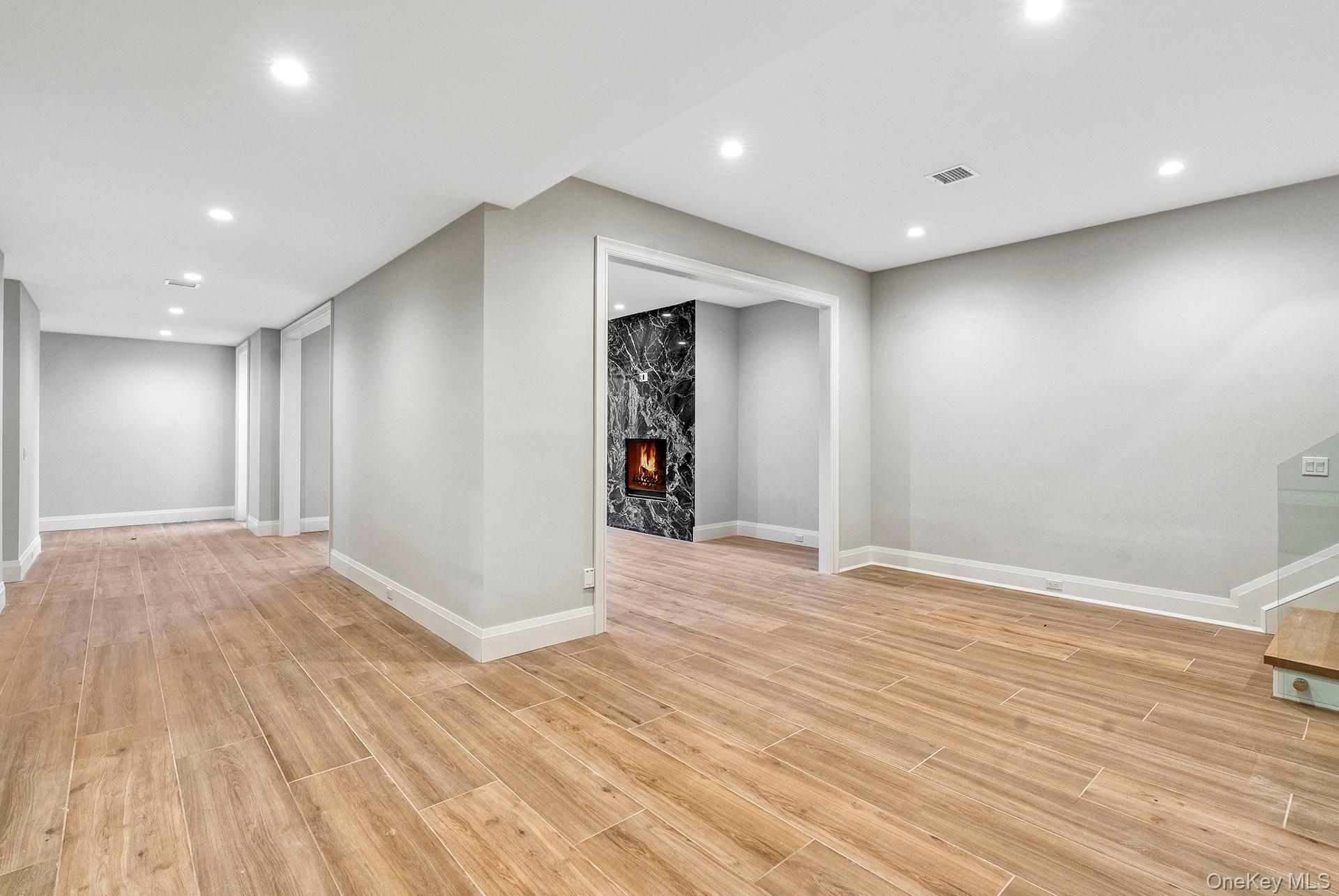 2524 Noyack Rd, Sag Harbor, NY 11963