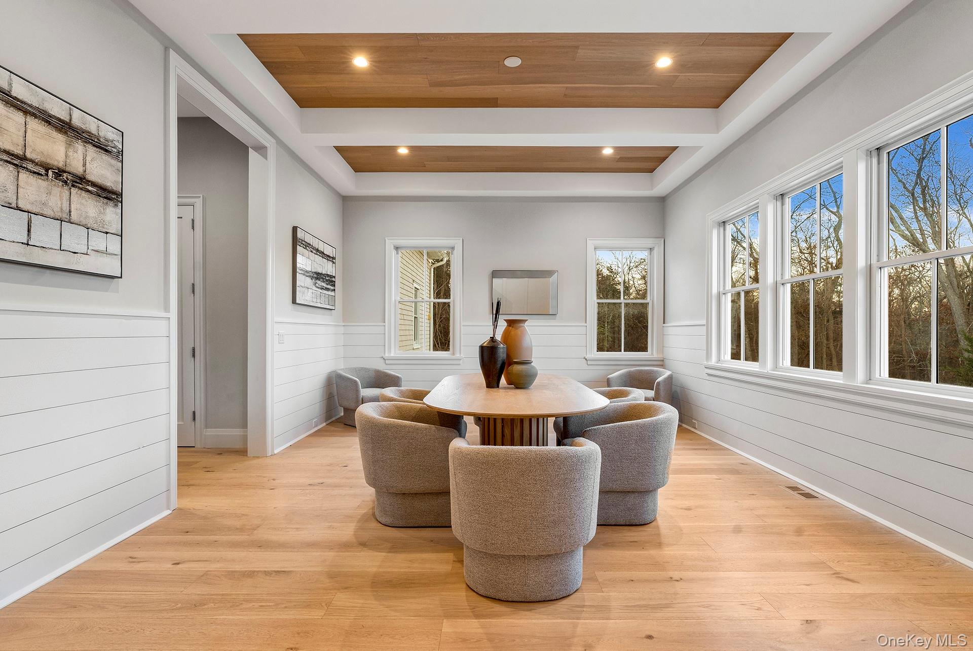 2524 Noyack Rd, Sag Harbor, NY 11963