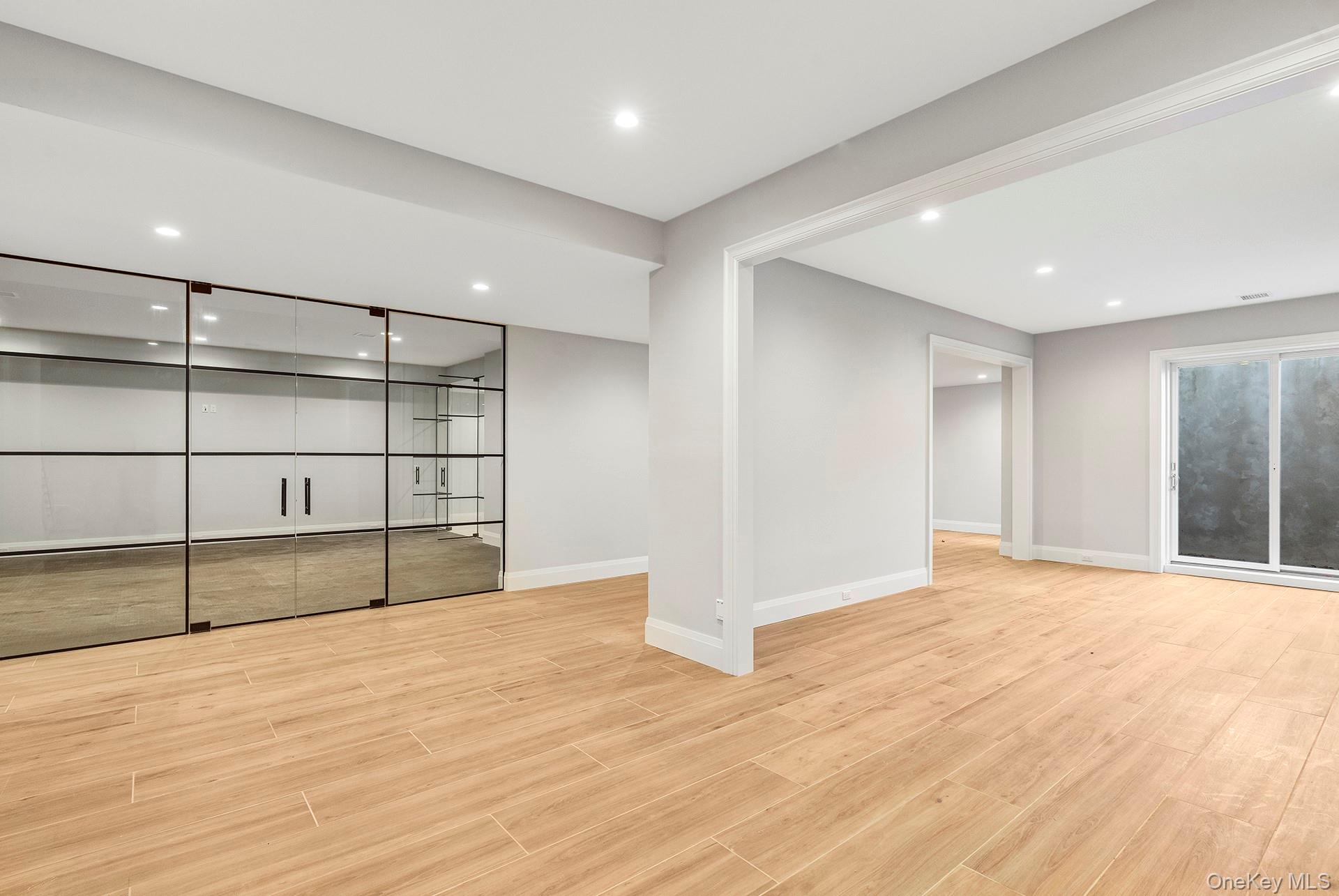 2524 Noyack Rd, Sag Harbor, NY 11963