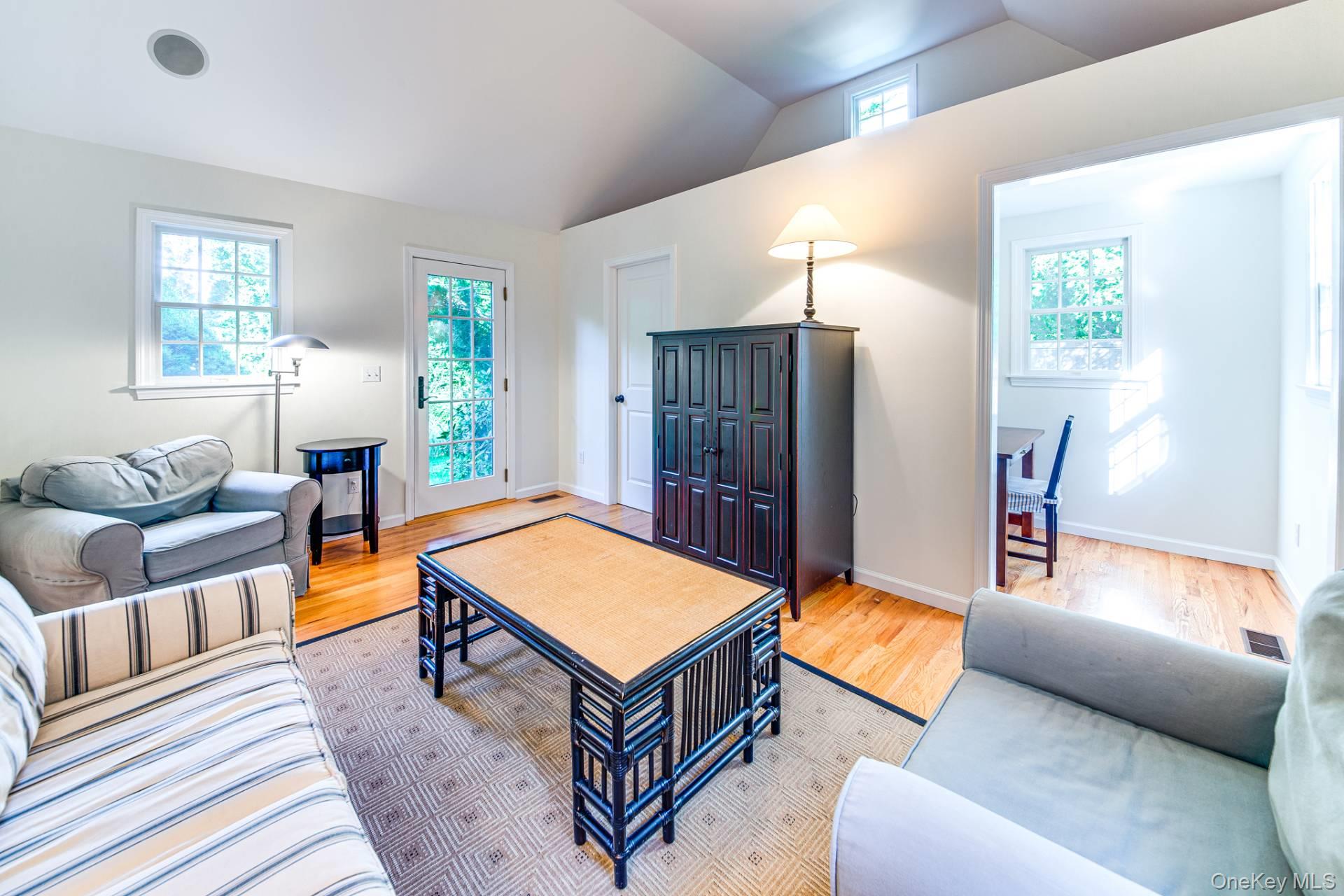 86B Hedges Lane, Amagansett, NY 11930