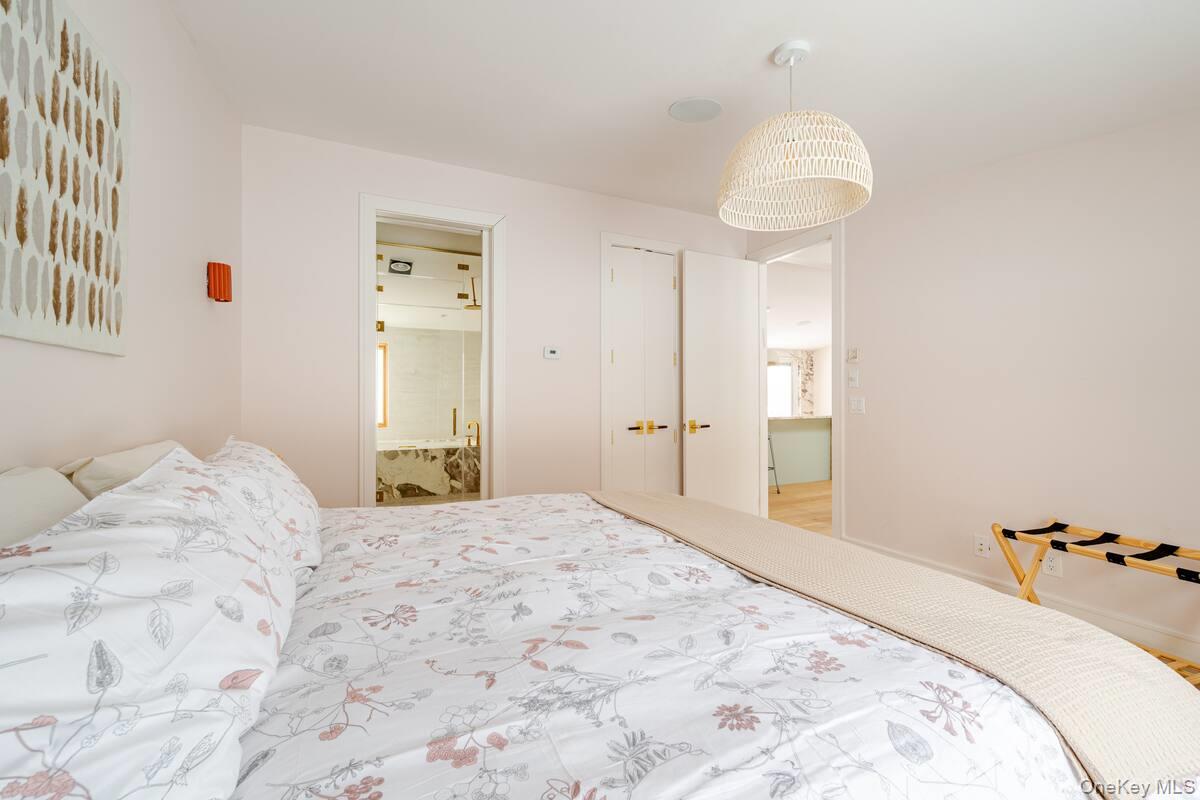 61 Old Cochecton Road, Narrowsburg, NY 12764