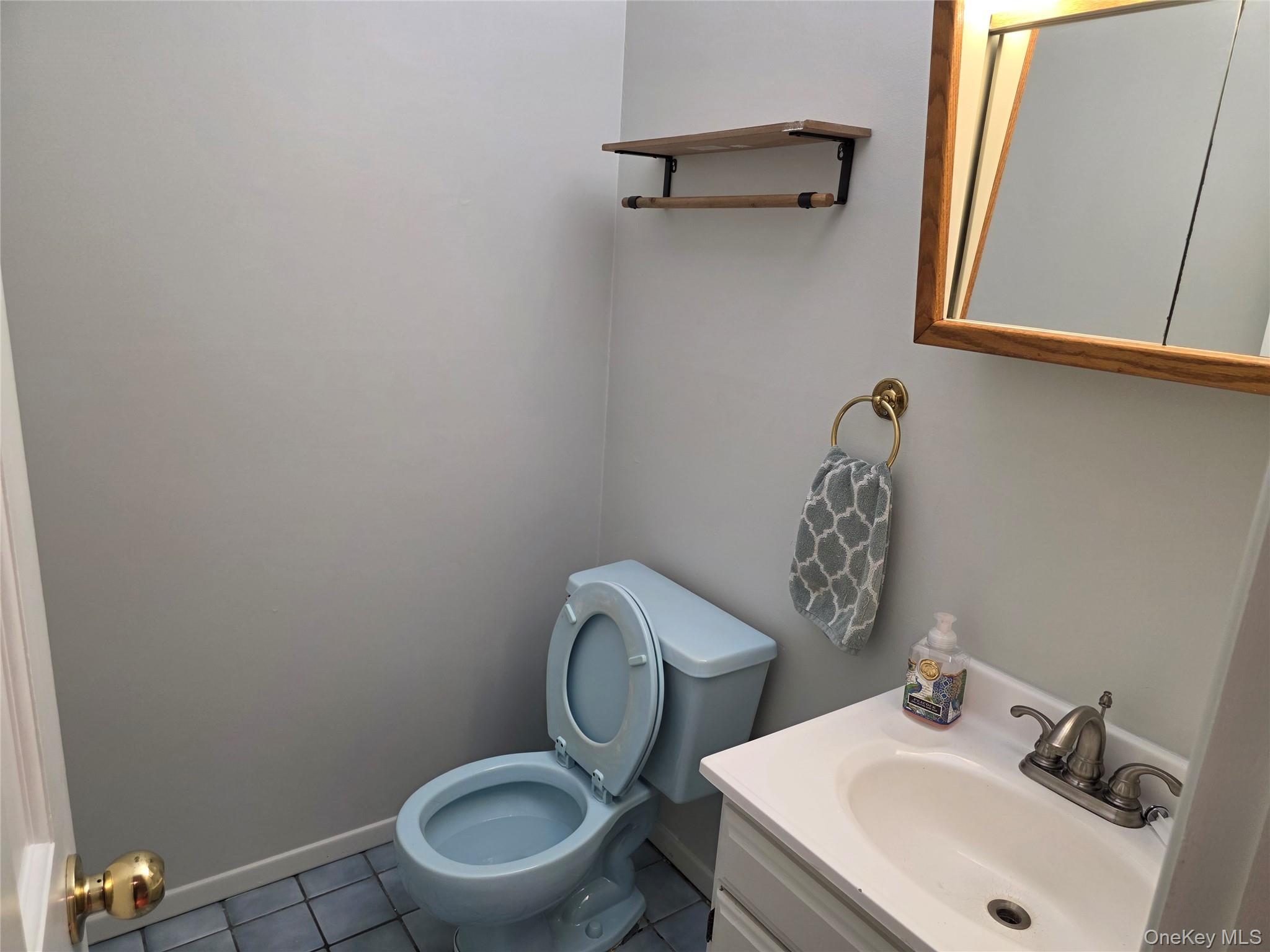 484 Bicycle Path, Port Jefferson Station, NY 11776