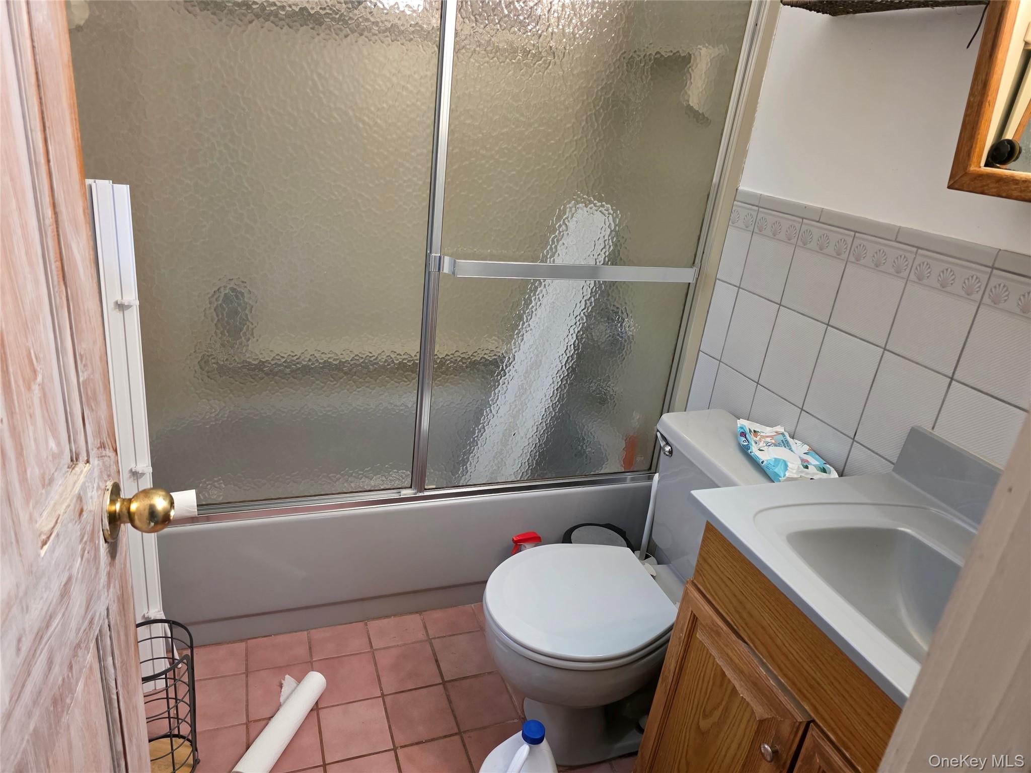 484 Bicycle Path, Port Jefferson Station, NY 11776