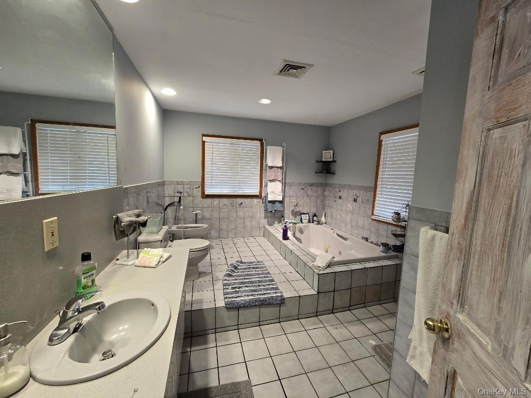 484 Bicycle Path, Port Jefferson Station, NY 11776