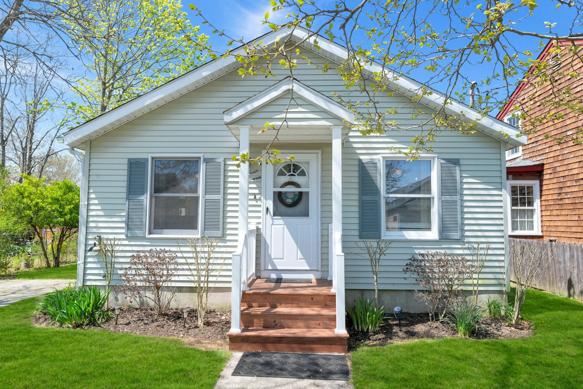 411 2nd Street, Greenport, NY 11944