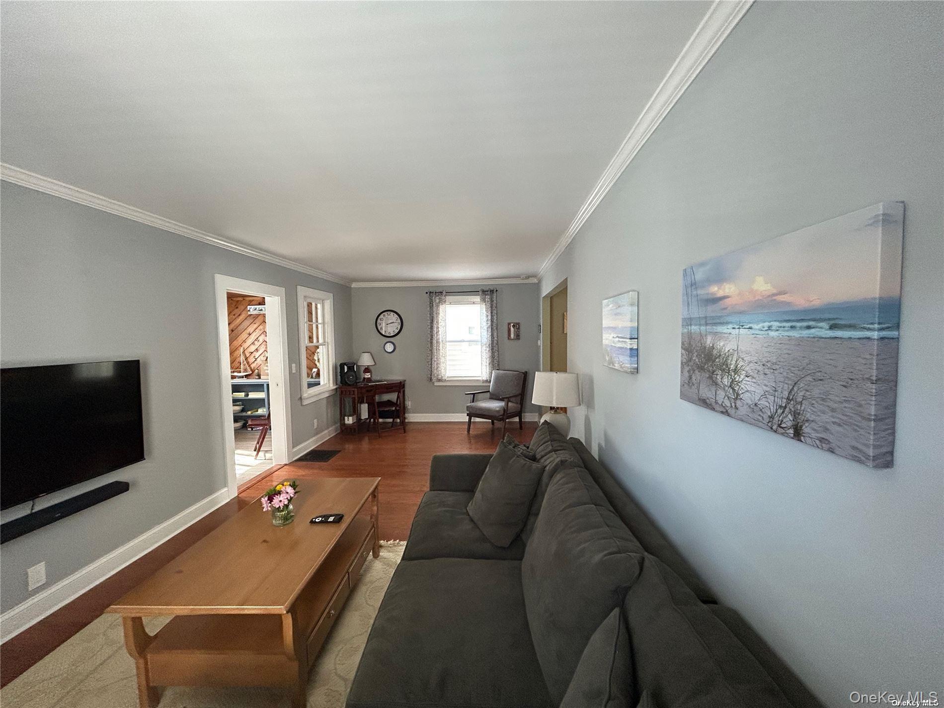 23 Locust Avenue, Bayville, NY 11709