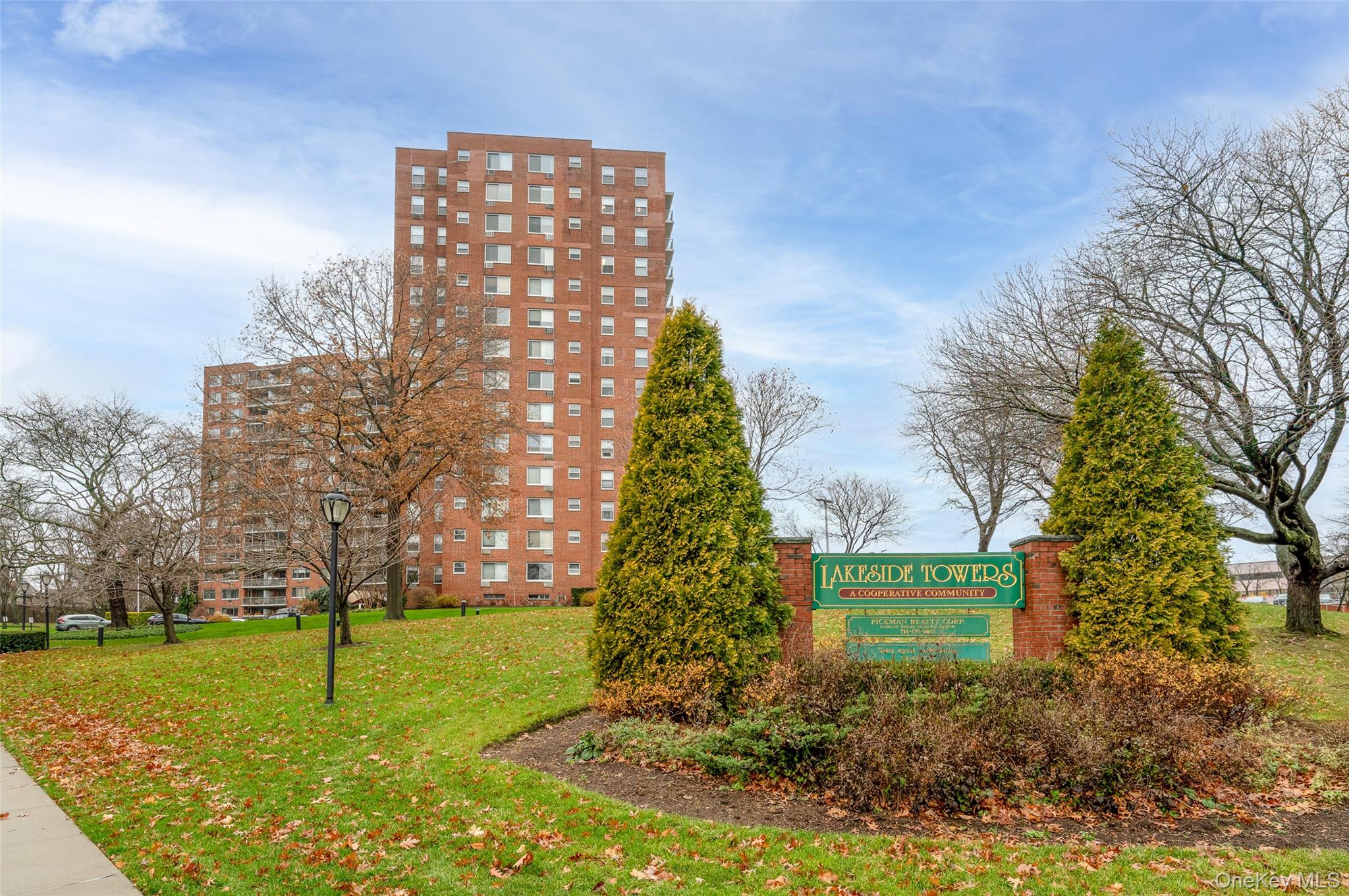 220-55 46 Avenue # 5R, Bayside, NY 11362