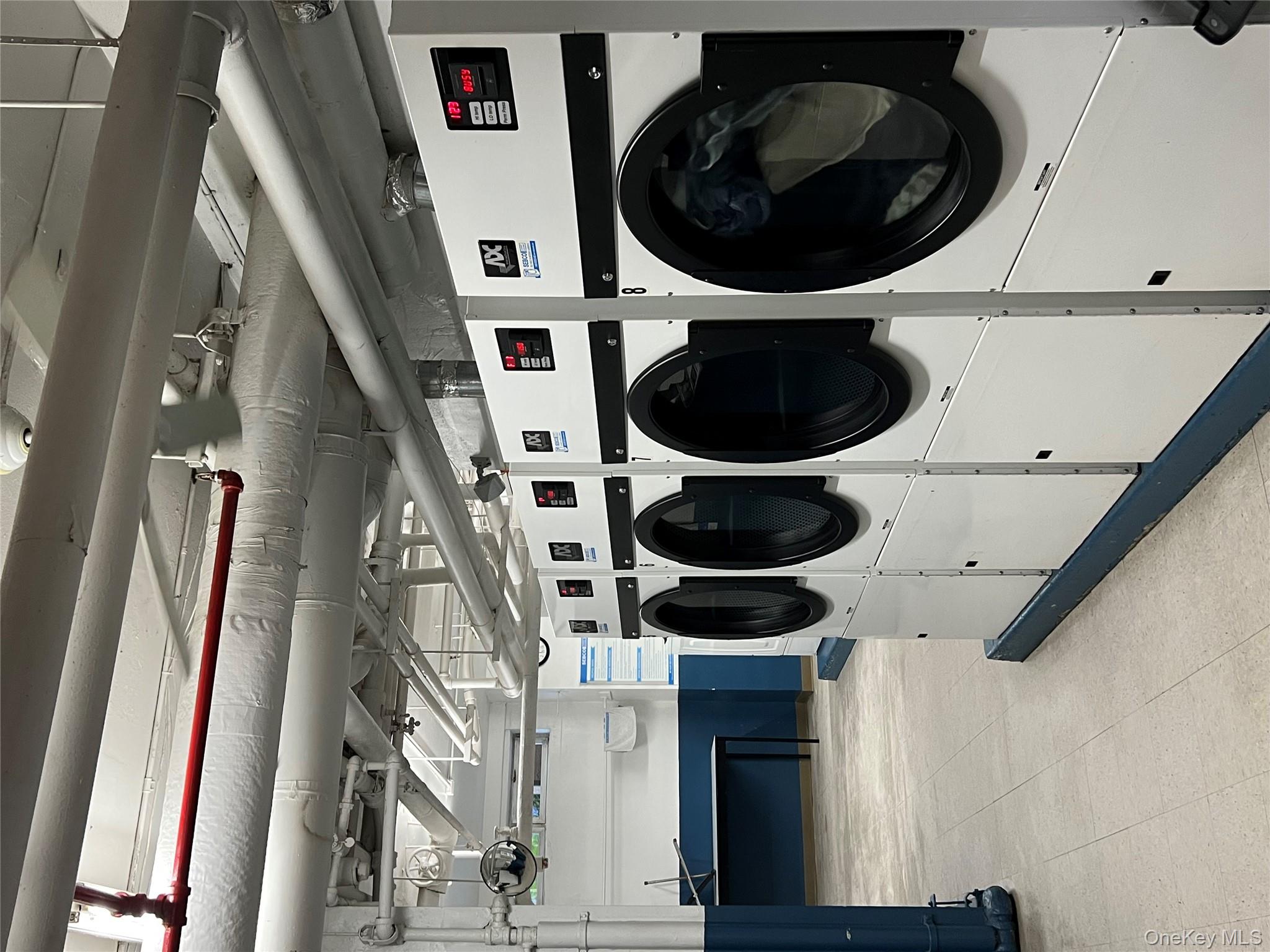 220-55 46 Avenue # 5R, Bayside, NY 11362