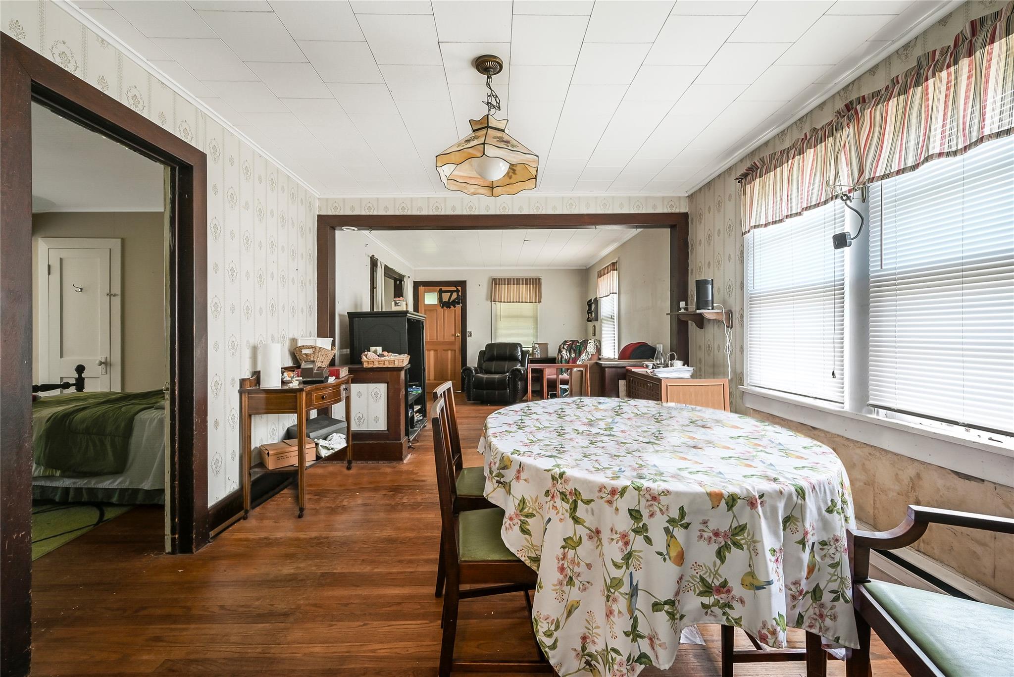 208 aka 685 Knapp PLace, Greenport, NY 11944