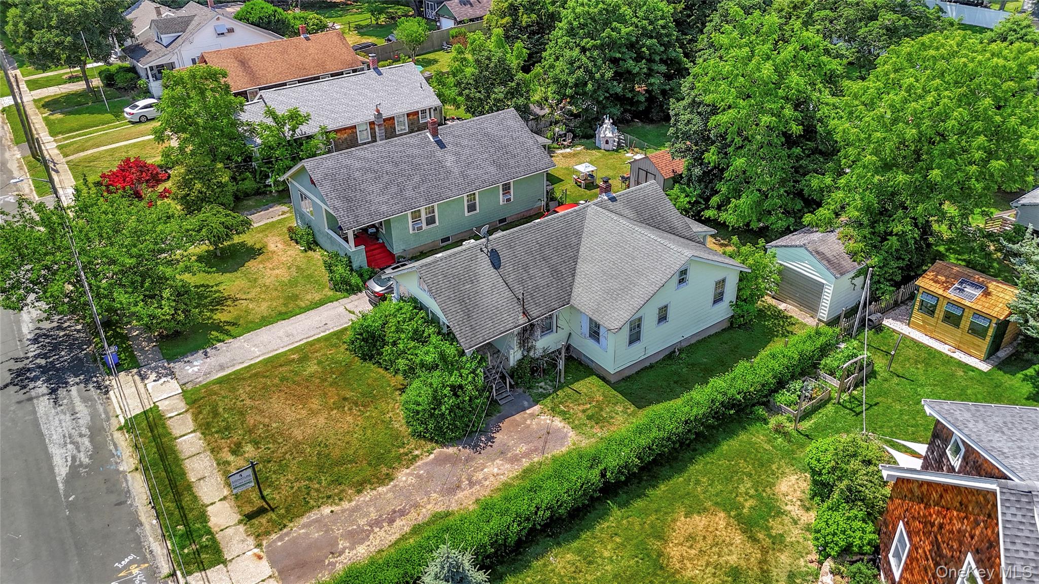 208 aka 685 Knapp PLace, Greenport, NY 11944
