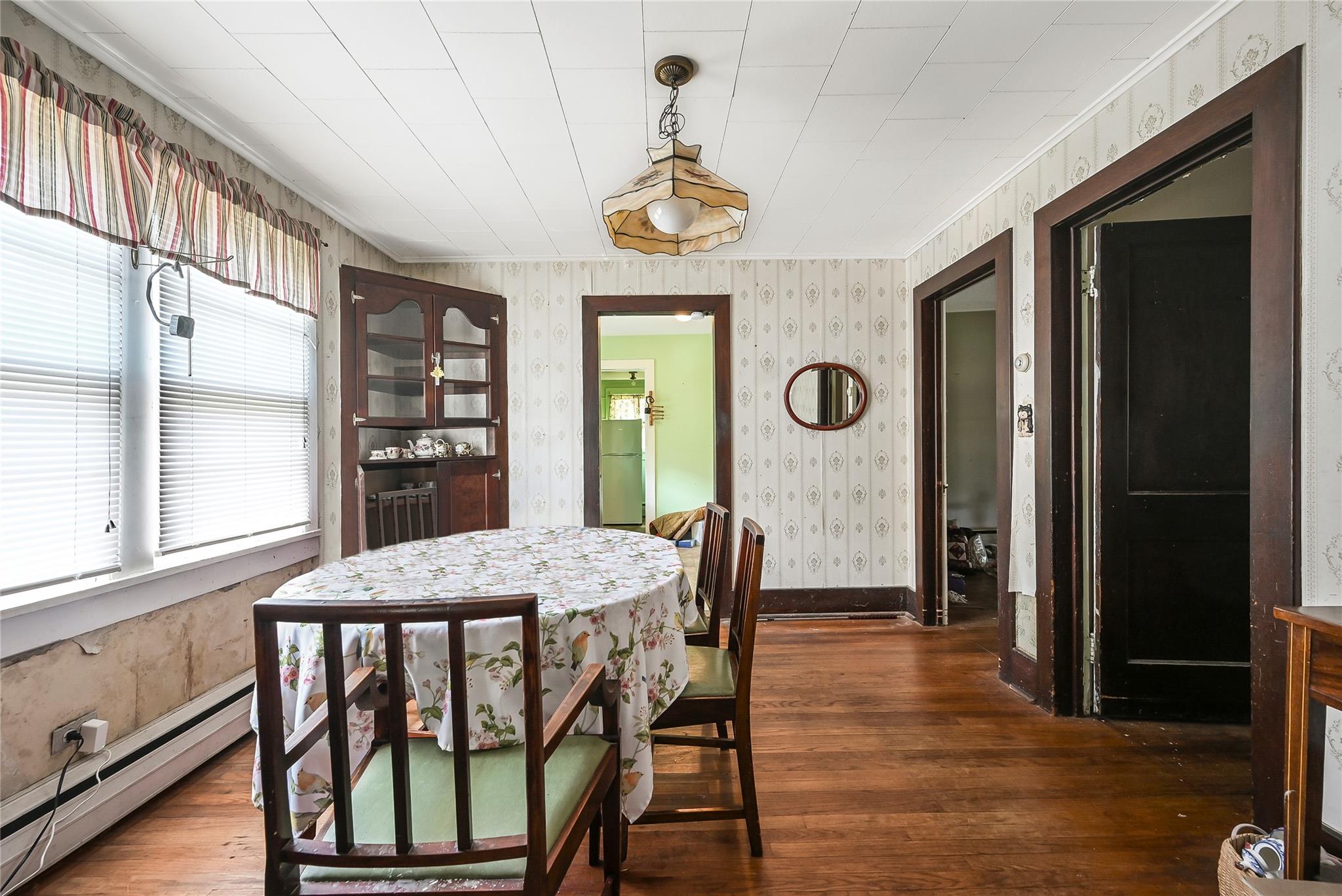 208 aka 685 Knapp PLace, Greenport, NY 11944