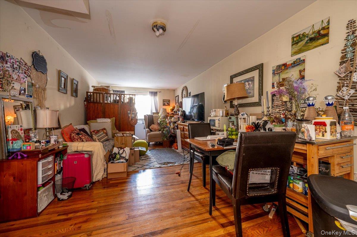 2873 Roebling Avenue, Bronx, NY 10461