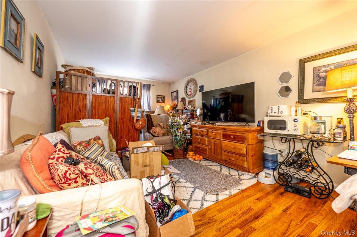 2873 Roebling Avenue, Bronx, NY 10461