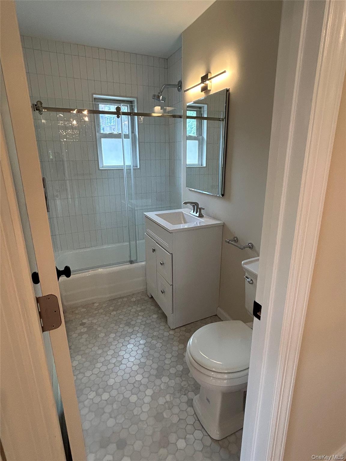 665 Pelham Road # A15, New Rochelle, NY 10805