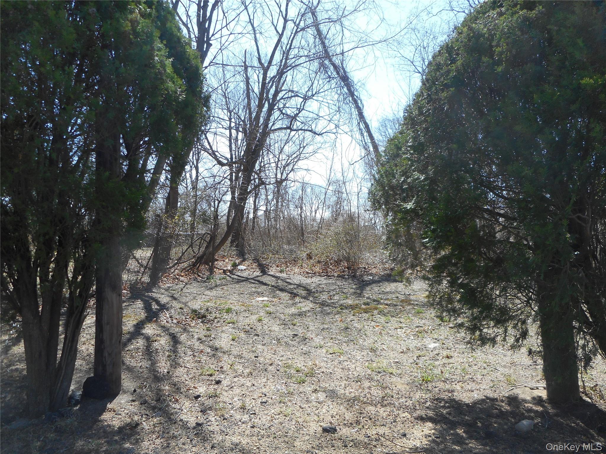 45 Brewster Lane, Amityville, NY 11701