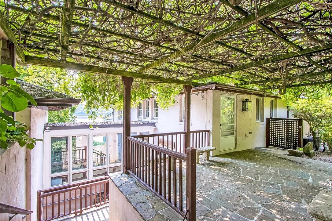 99 Corbett Lane, Palisades, NY 10964