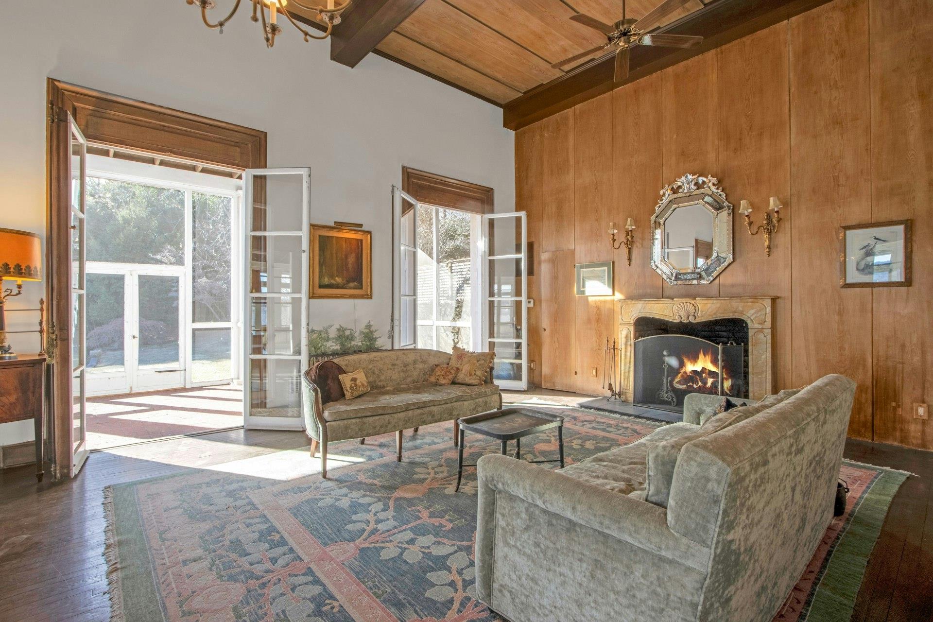 99 Corbett Lane, Palisades, NY 10964