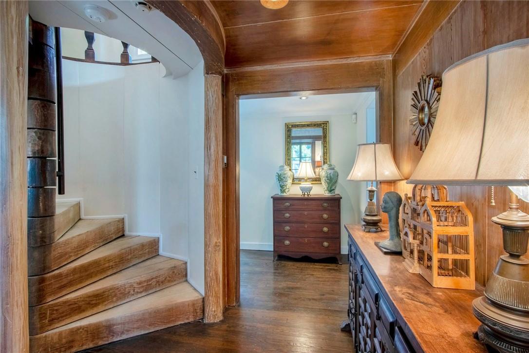 99 Corbett Lane, Palisades, NY 10964