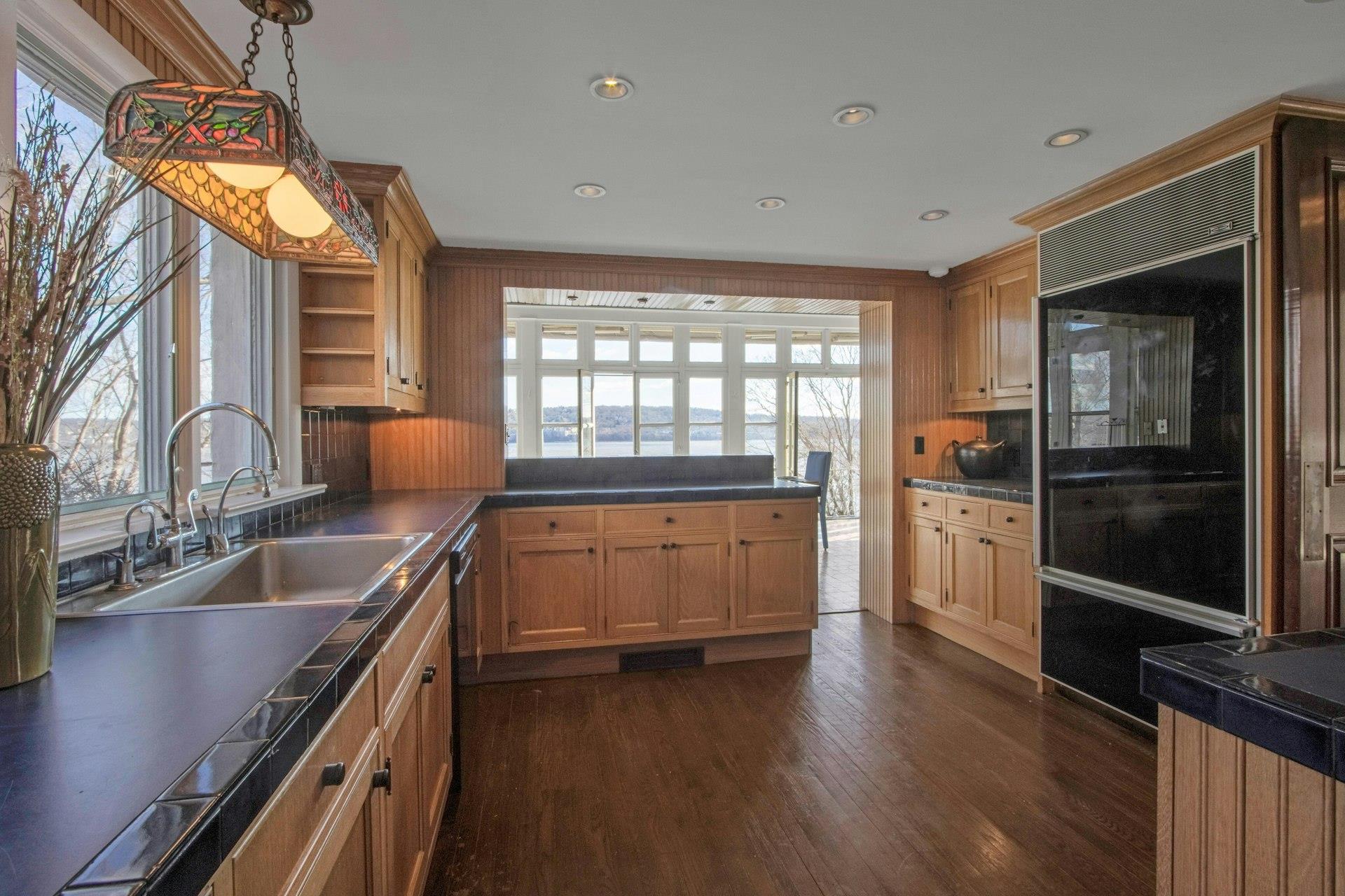 99 Corbett Lane, Palisades, NY 10964