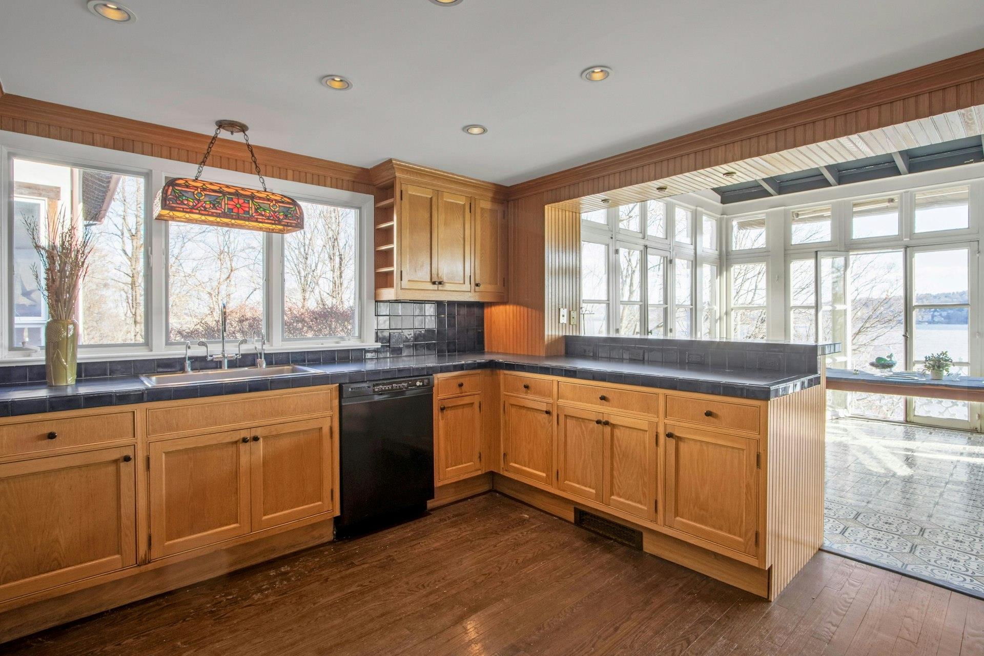 99 Corbett Lane, Palisades, NY 10964