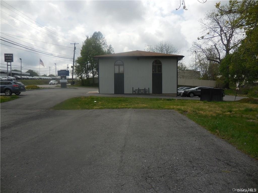 34 Route 17K, Newburgh, NY 12550