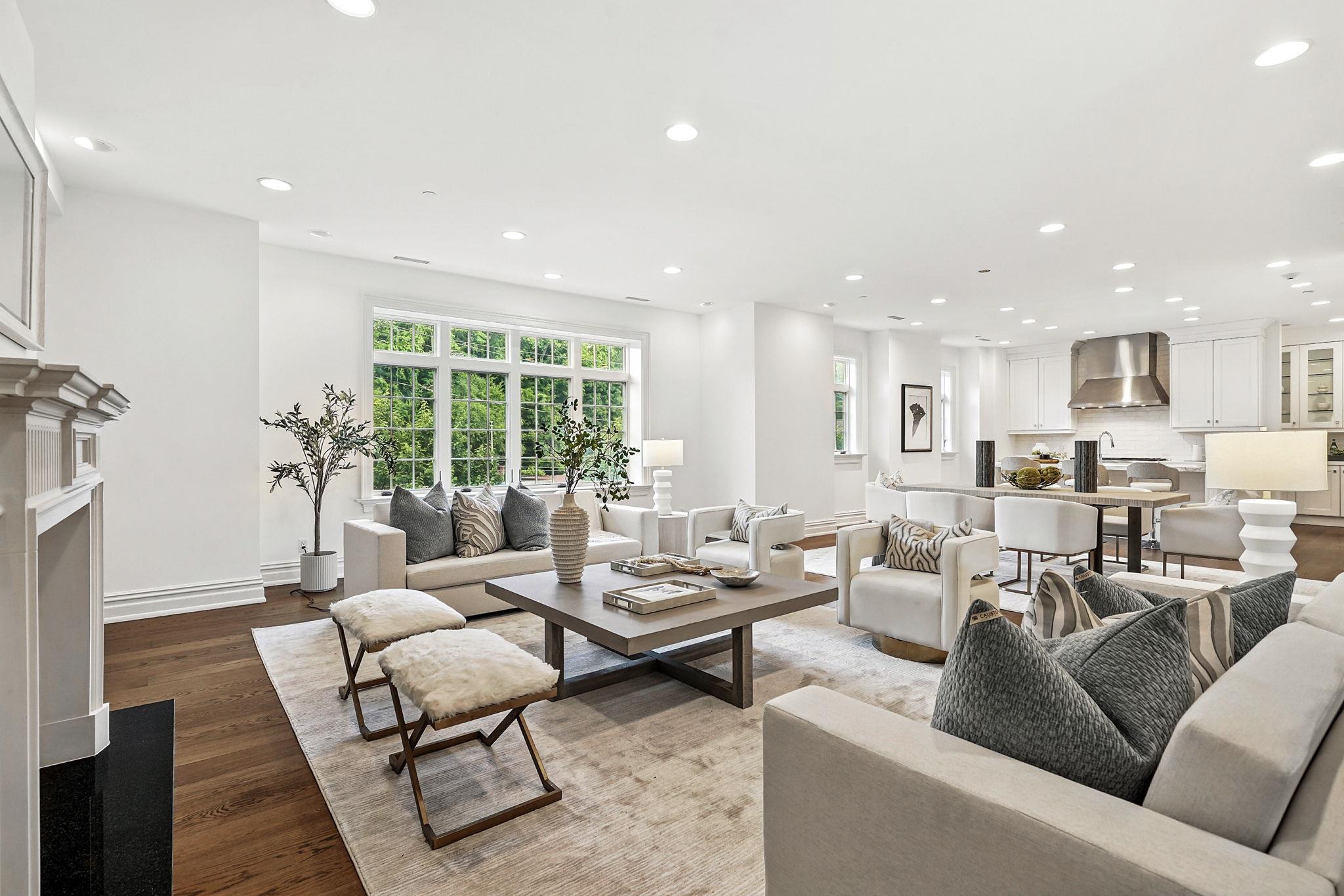 2 Weaver Street # 9, Scarsdale, NY 10583