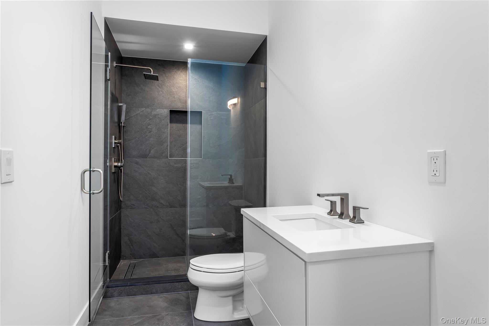 600 Glenn Road, Southold, NY 11971