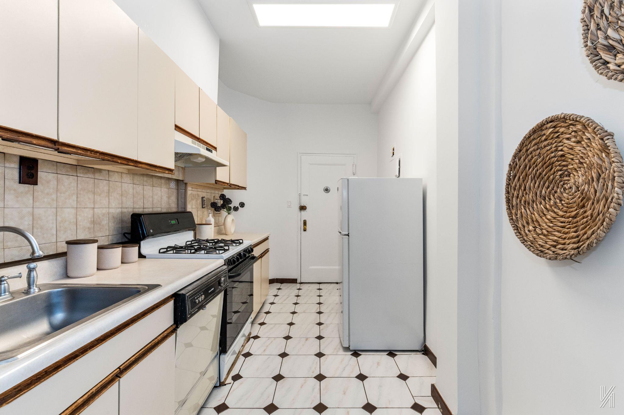 39-30 52nd Street # GA, Woodside, NY 11377